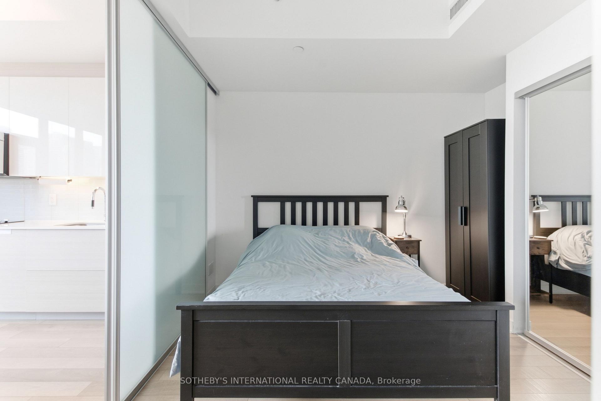 Photo 17 of Unit 1913, 210 Simoce Street, Toronto, Kensington-Chinatown — HOMEH