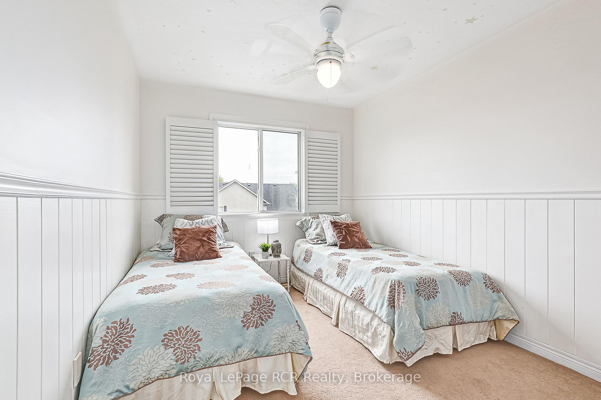 Photo 23 of 23 Marina Crescent, Collingwood — HOMEH