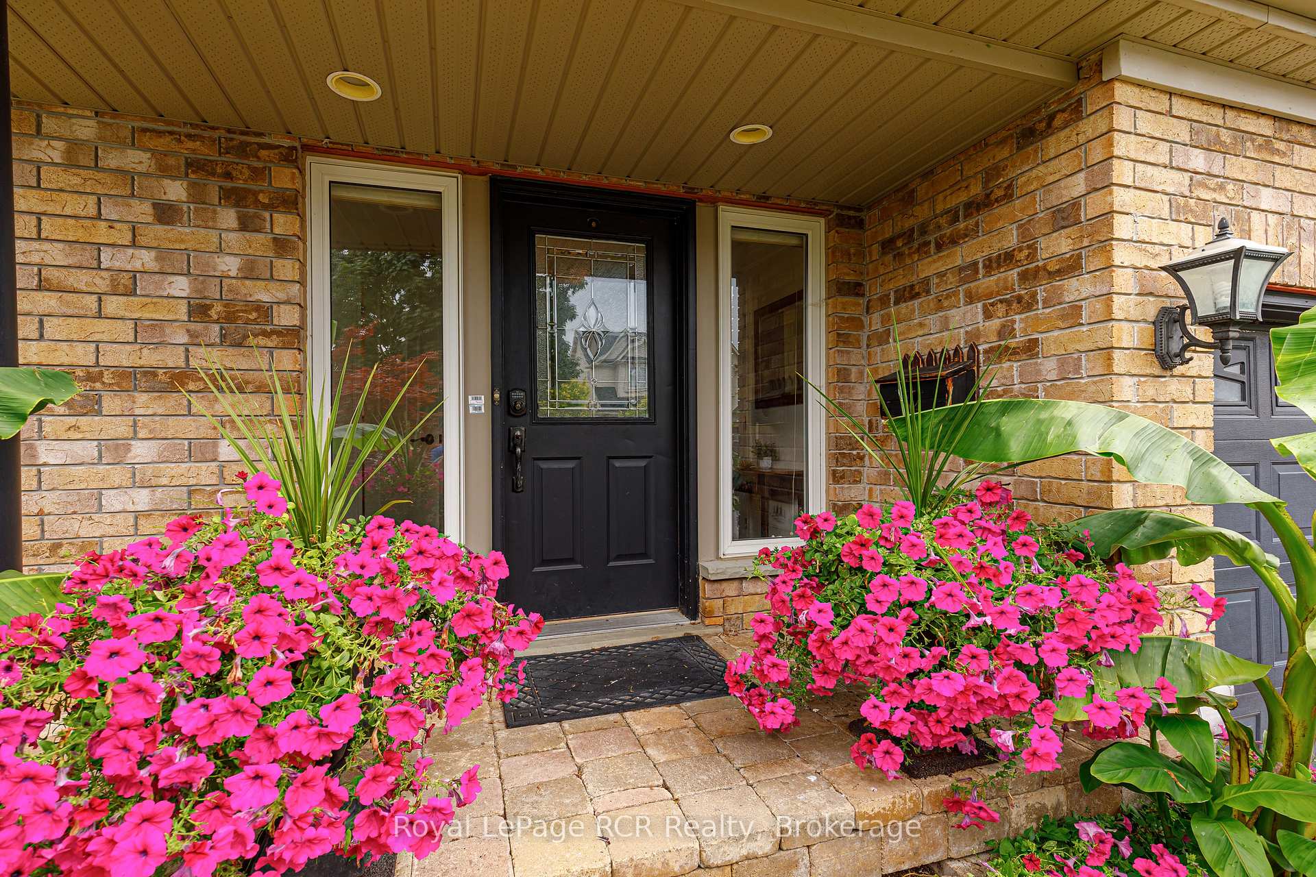 Photo 37 of 23 Marina Crescent, Collingwood — HOMEH
