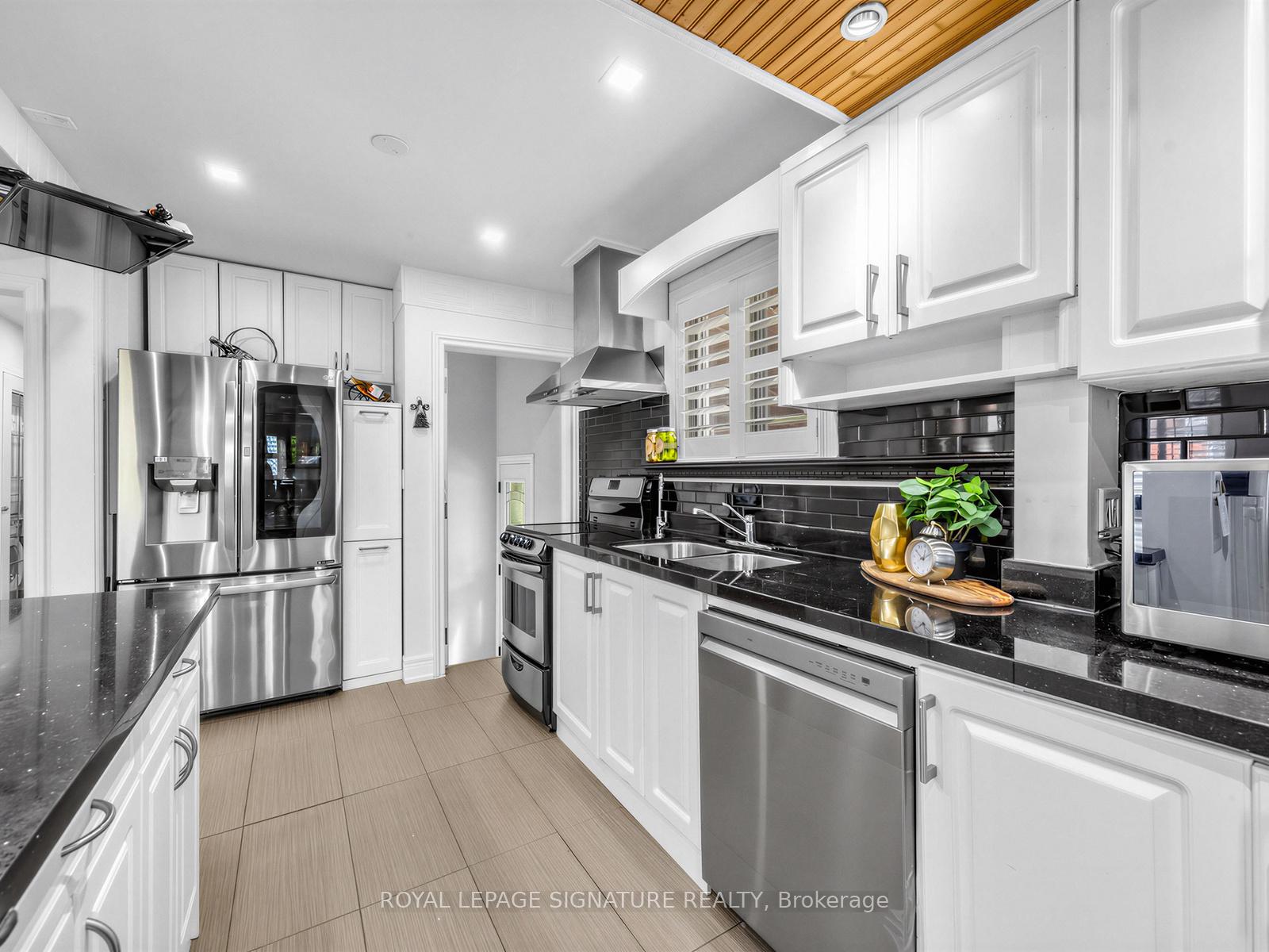 Photo 15 of 67 Ellington Drive, Scarborough, Wexford-Maryvale — HOMEH