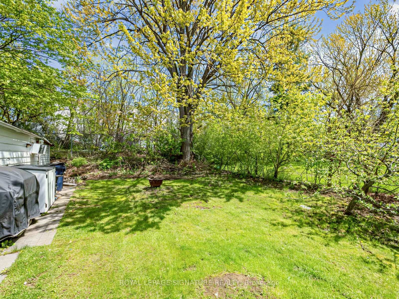 Photo 36 of 67 Ellington Drive, Scarborough, Wexford-Maryvale — HOMEH