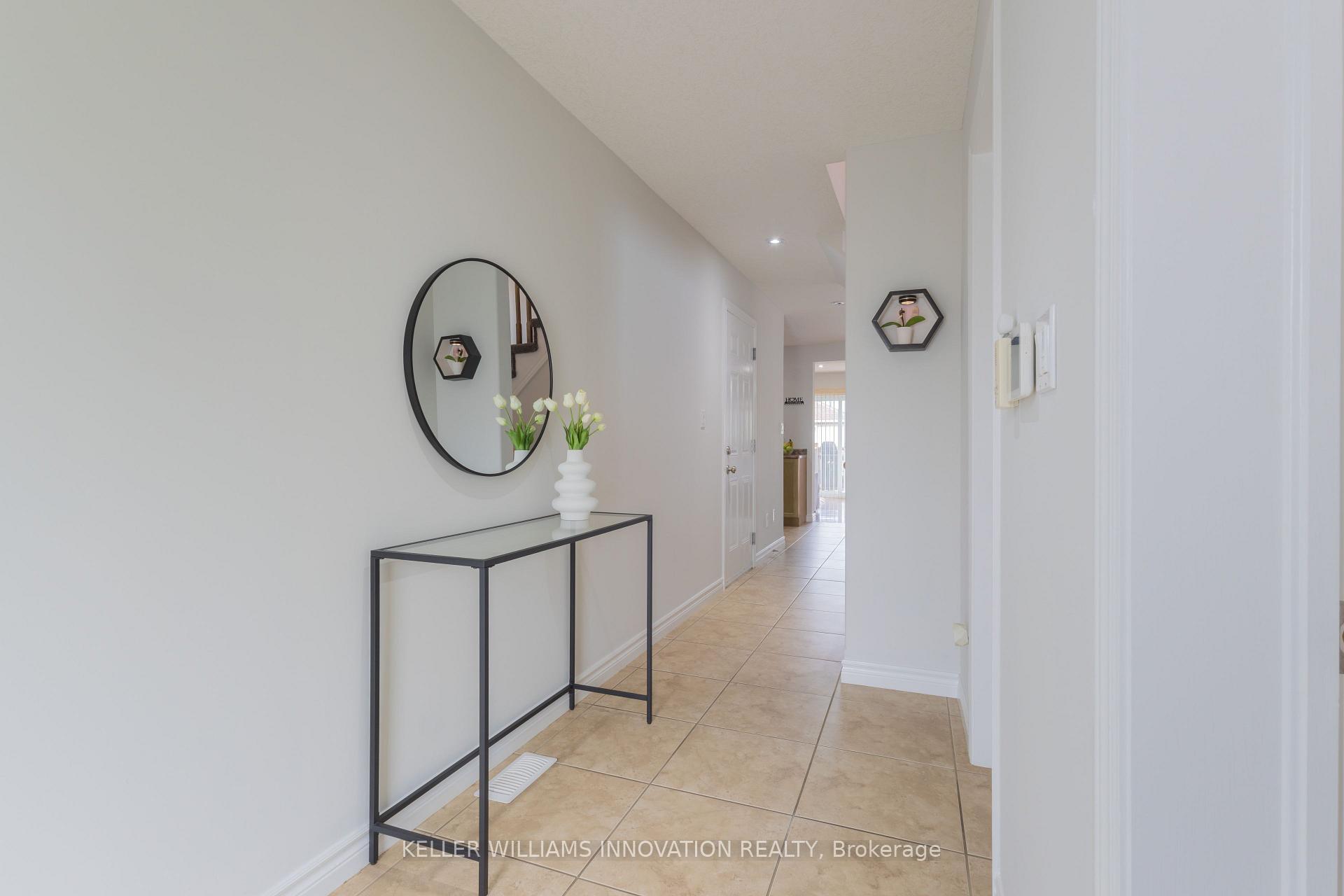 Photo 4 of 178 Huck Crescent, Kitchener, Highland West — HOMEH
