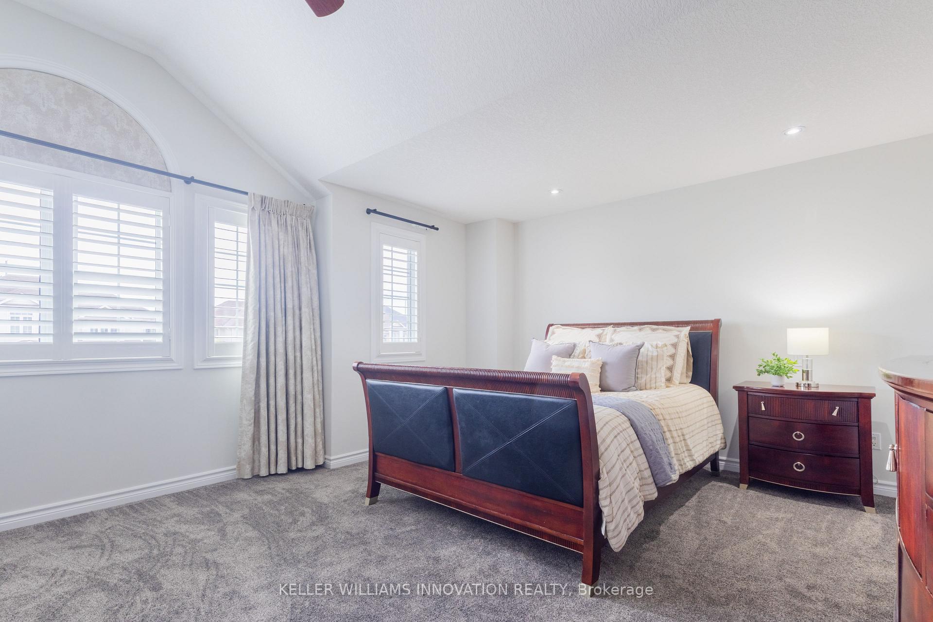 Photo 13 of 178 Huck Crescent, Kitchener, Highland West — HOMEH