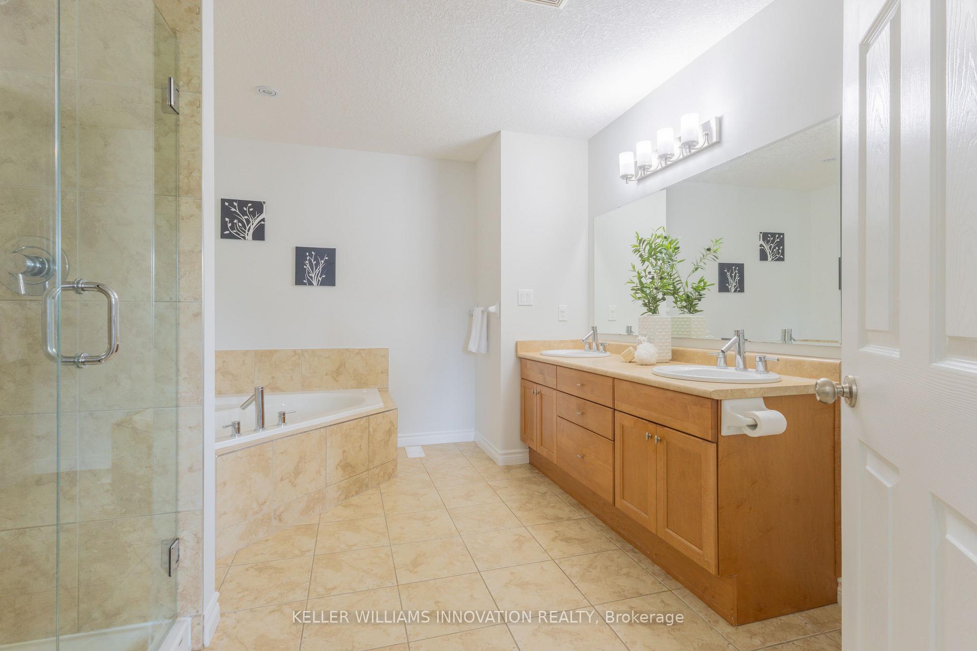Photo 18 of 178 Huck Crescent, Kitchener, Highland West — HOMEH