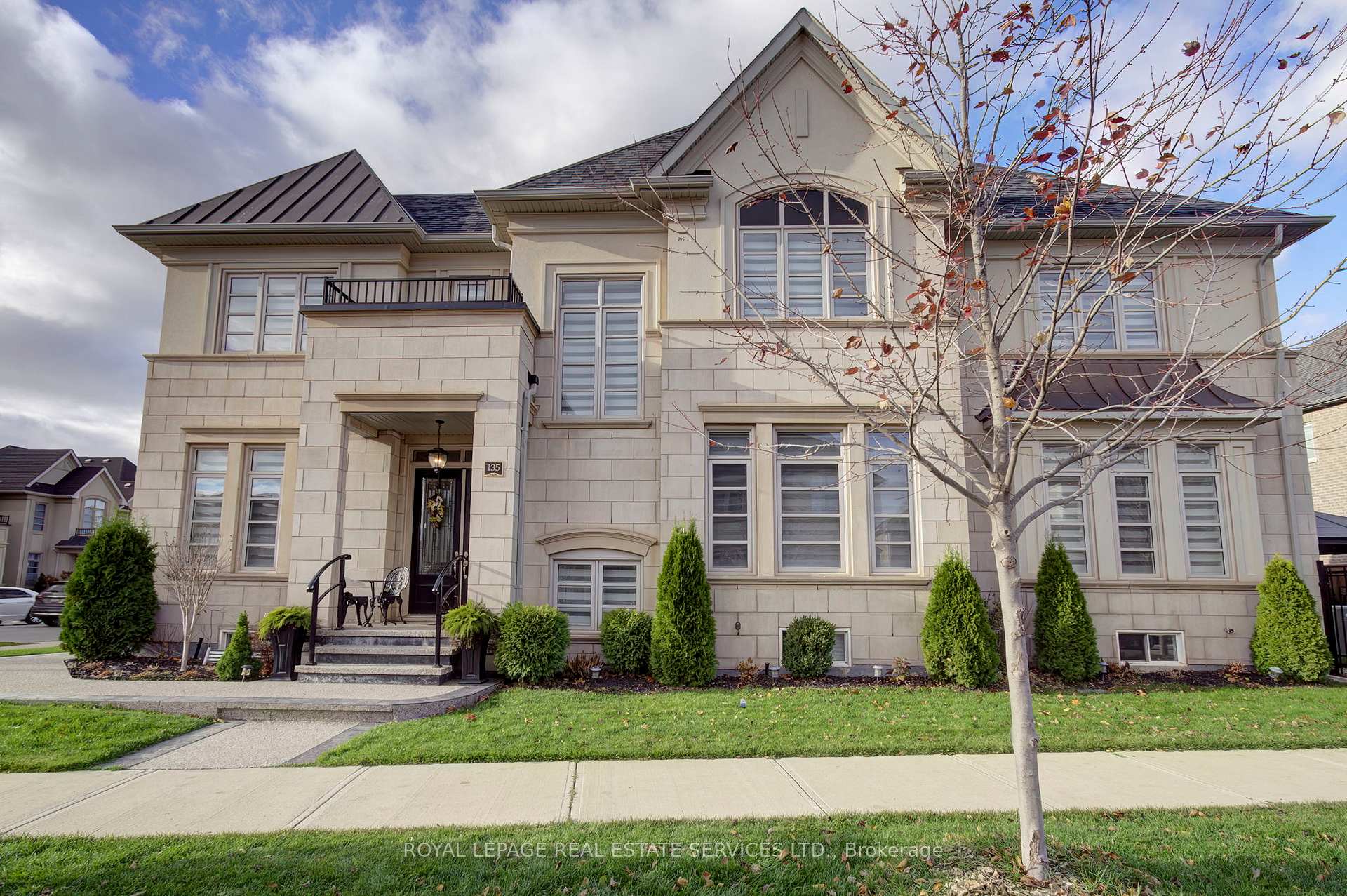 Front of 135 Zachary Crescent