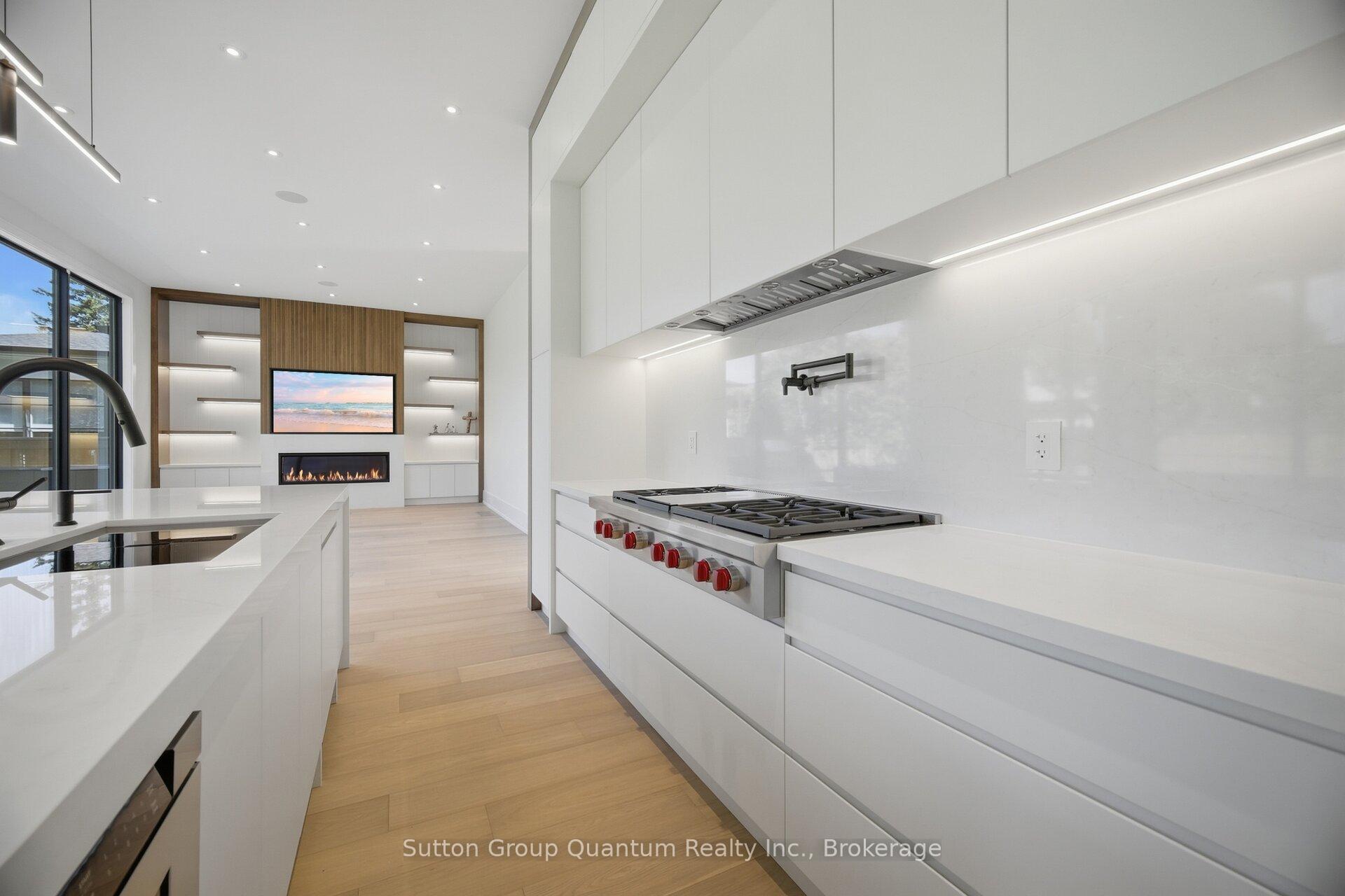 Photo 17 of 1071 Scott Avenue N, Oakville, West — HOMEH