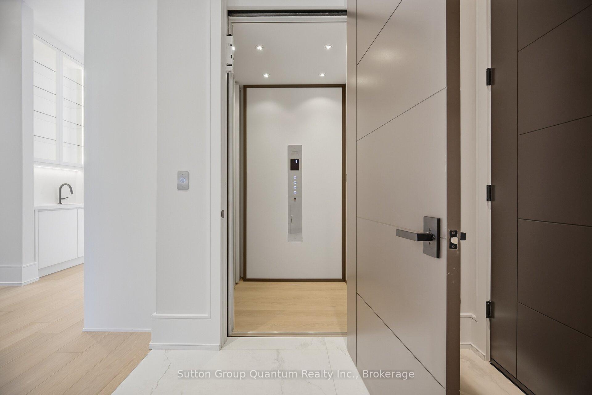 Photo 25 of 1071 Scott Avenue N, Oakville, West — HOMEH