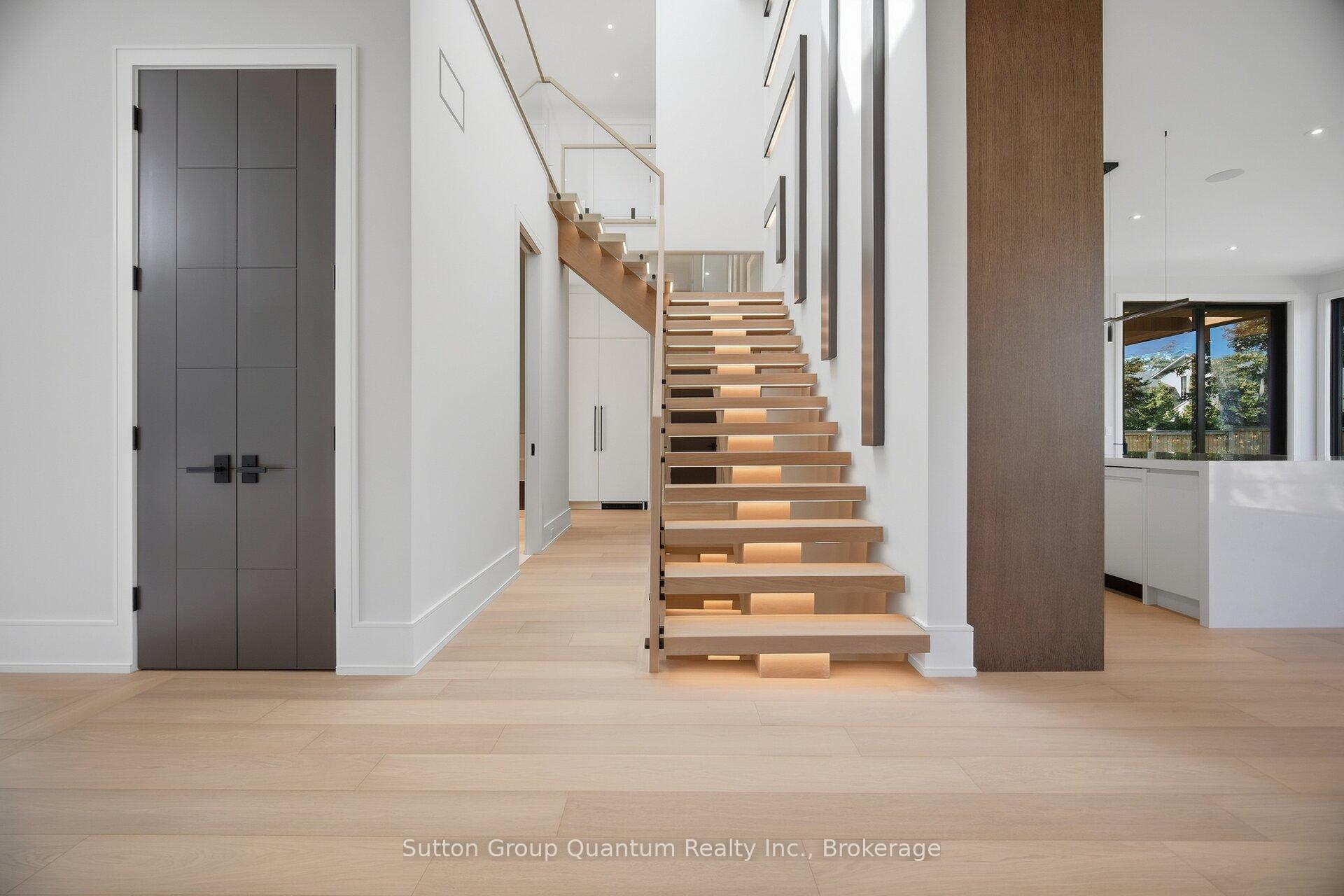 Photo 26 of 1071 Scott Avenue N, Oakville, West — HOMEH