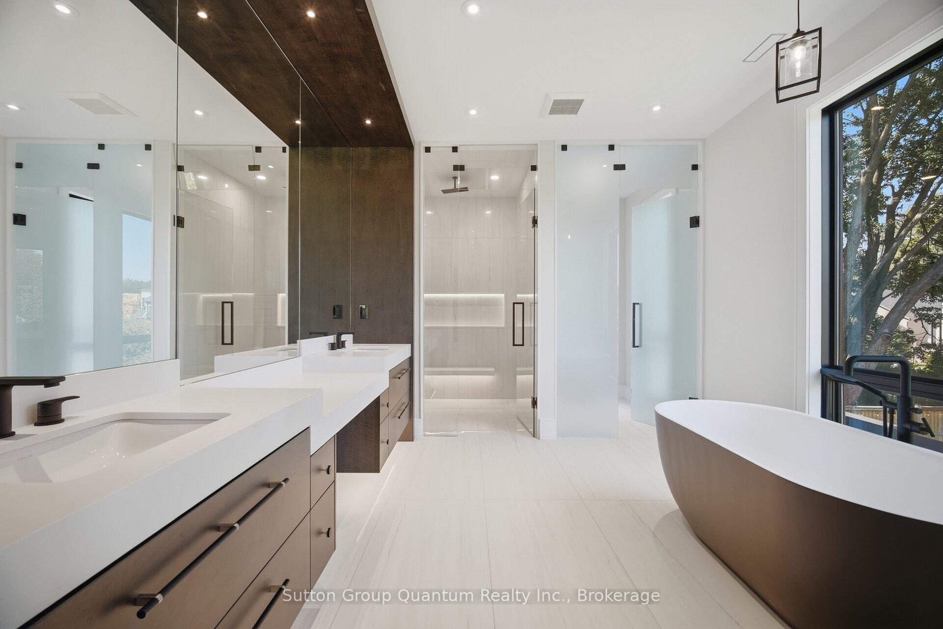 Photo 32 of 1071 Scott Avenue N, Oakville, West — HOMEH