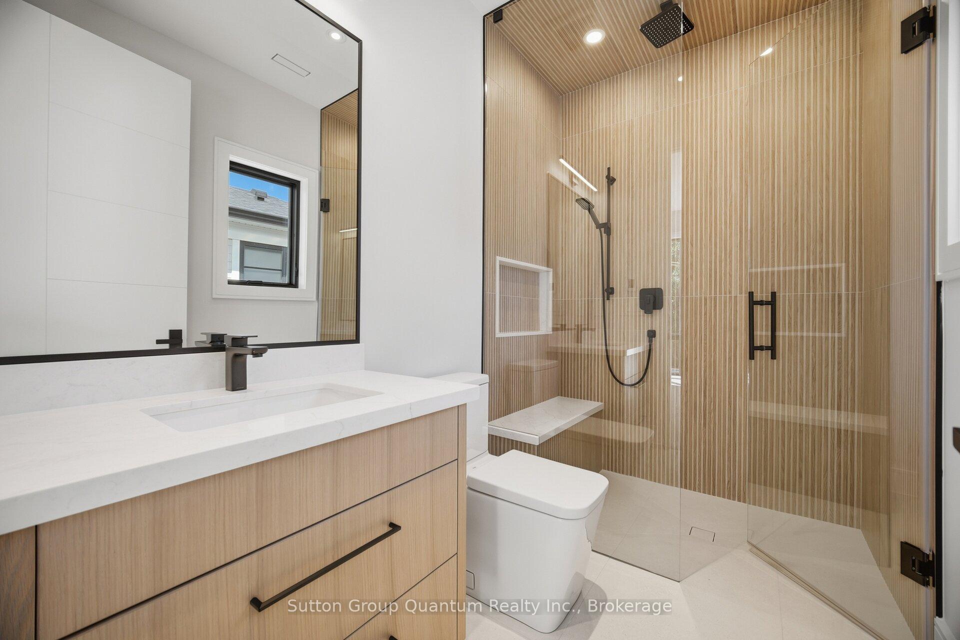 Photo 39 of 1071 Scott Avenue N, Oakville, West — HOMEH
