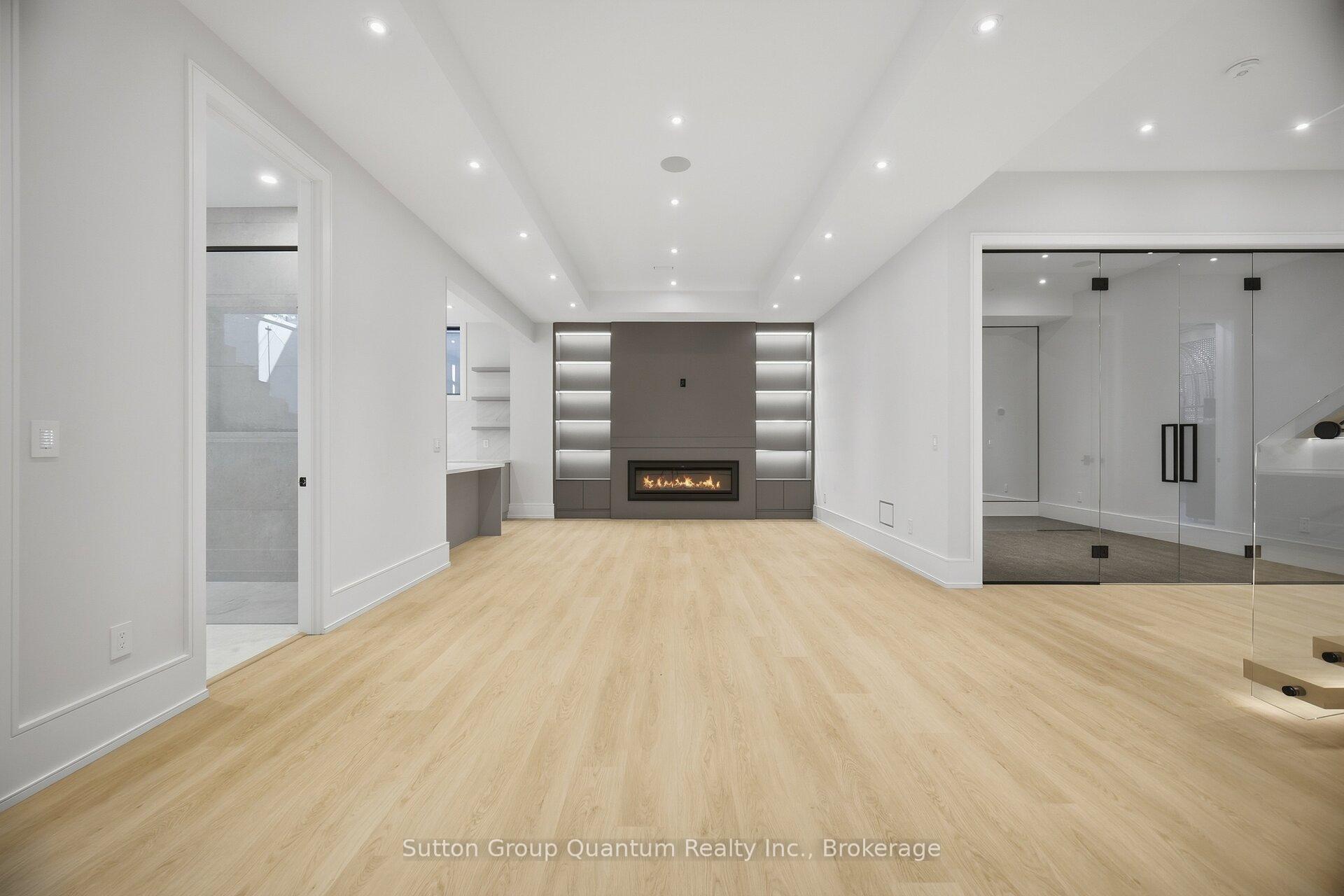 Photo 41 of 1071 Scott Avenue N, Oakville, West — HOMEH