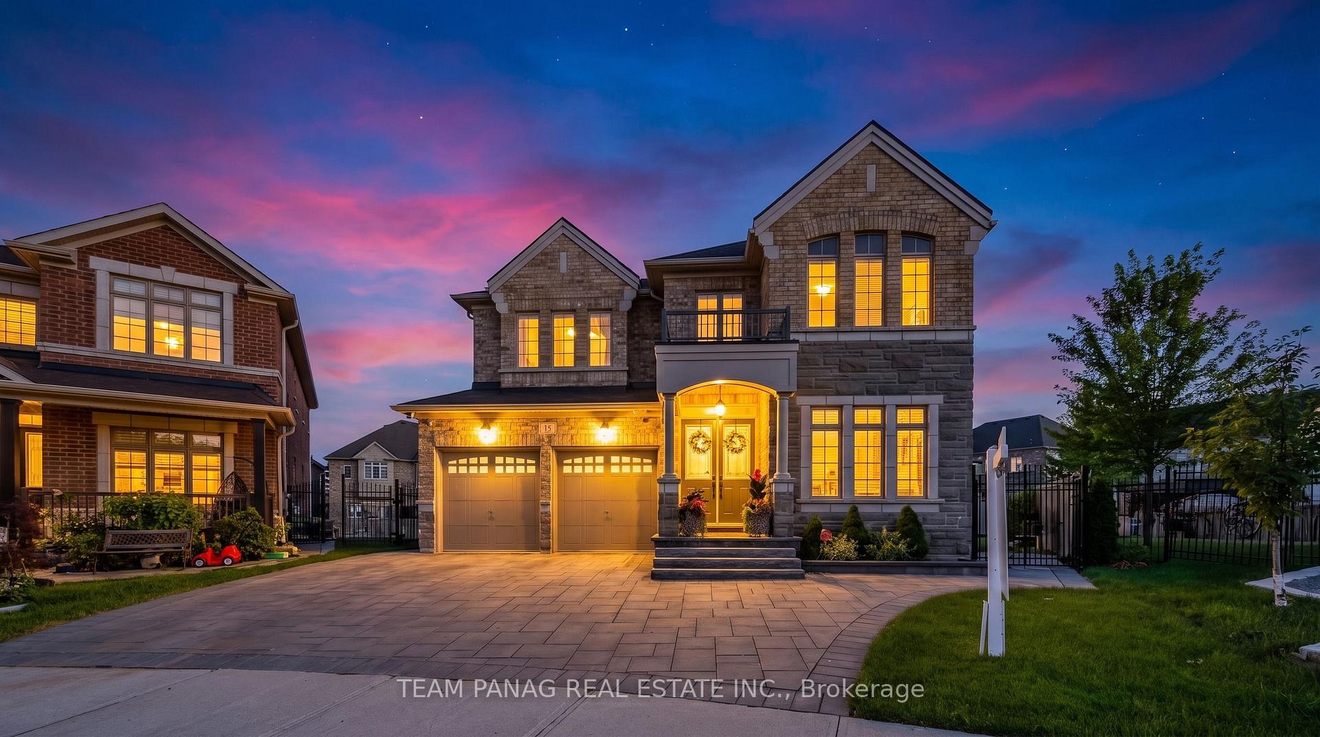 Photo 2 of 14 Observatory Crescent, Brampton, Toronto Gore Rural Estate — HOMEH
