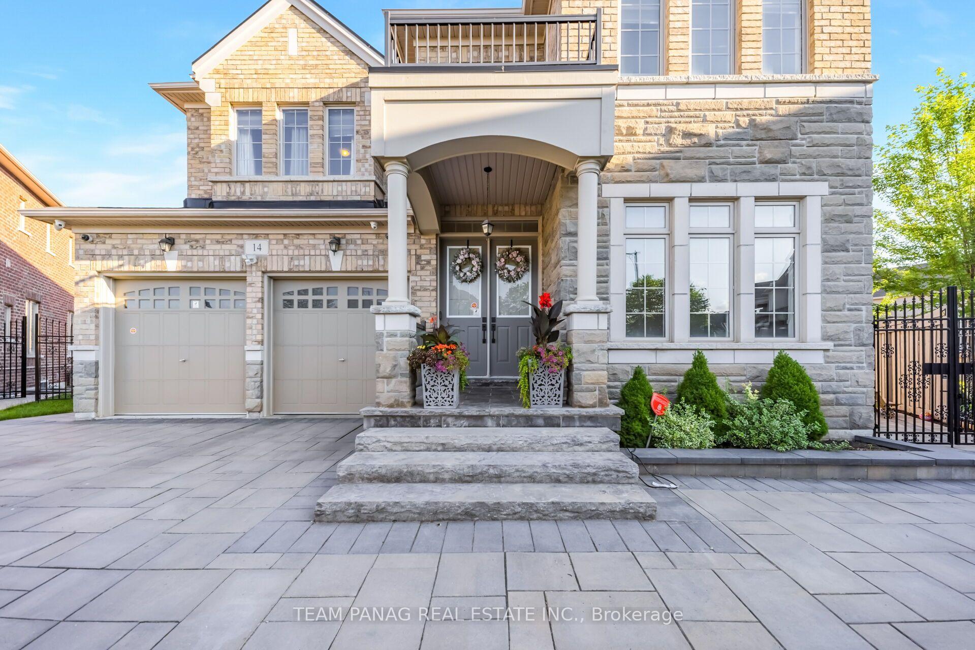 Photo 4 of 14 Observatory Crescent, Brampton, Toronto Gore Rural Estate — HOMEH