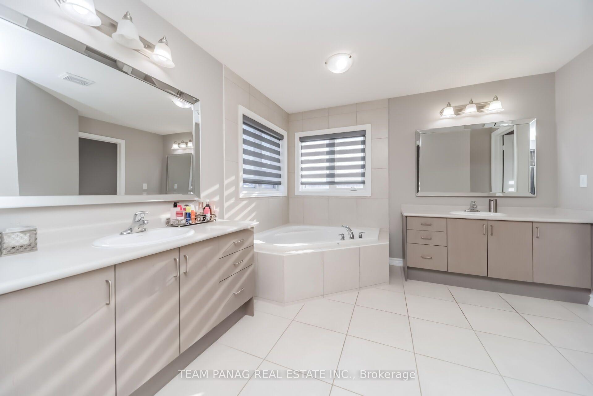 Photo 26 of 14 Observatory Crescent, Brampton, Toronto Gore Rural Estate — HOMEH