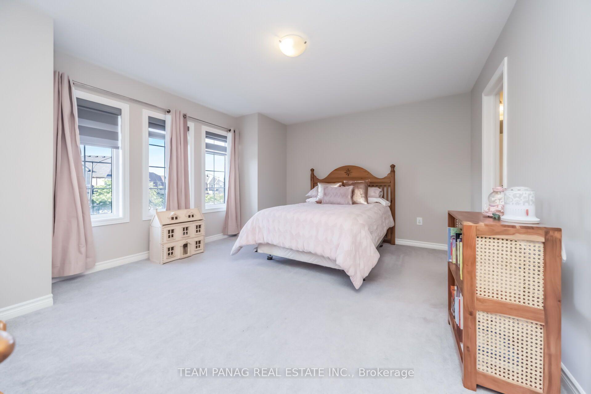 Photo 36 of 14 Observatory Crescent, Brampton, Toronto Gore Rural Estate — HOMEH