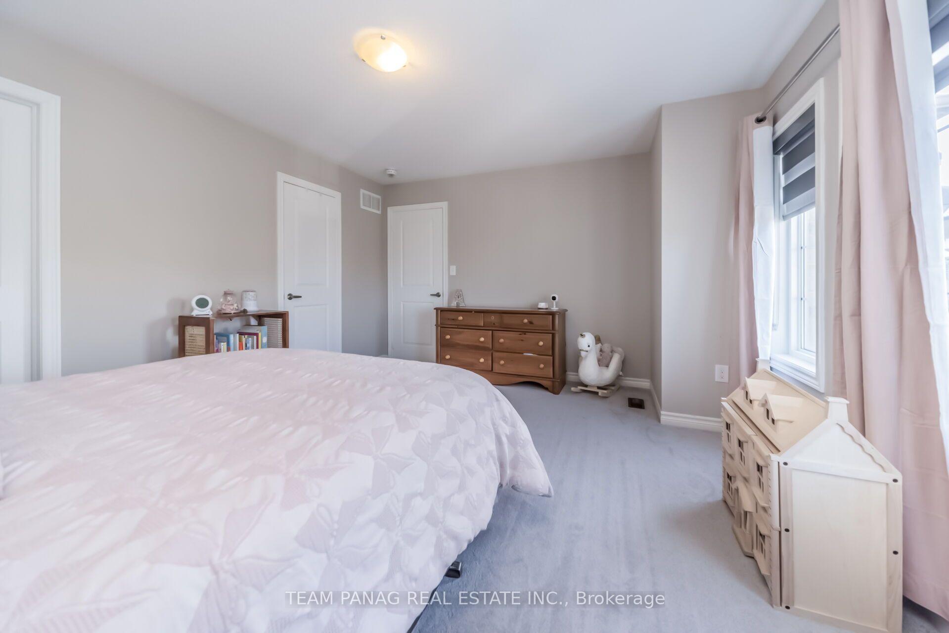 Photo 37 of 14 Observatory Crescent, Brampton, Toronto Gore Rural Estate — HOMEH