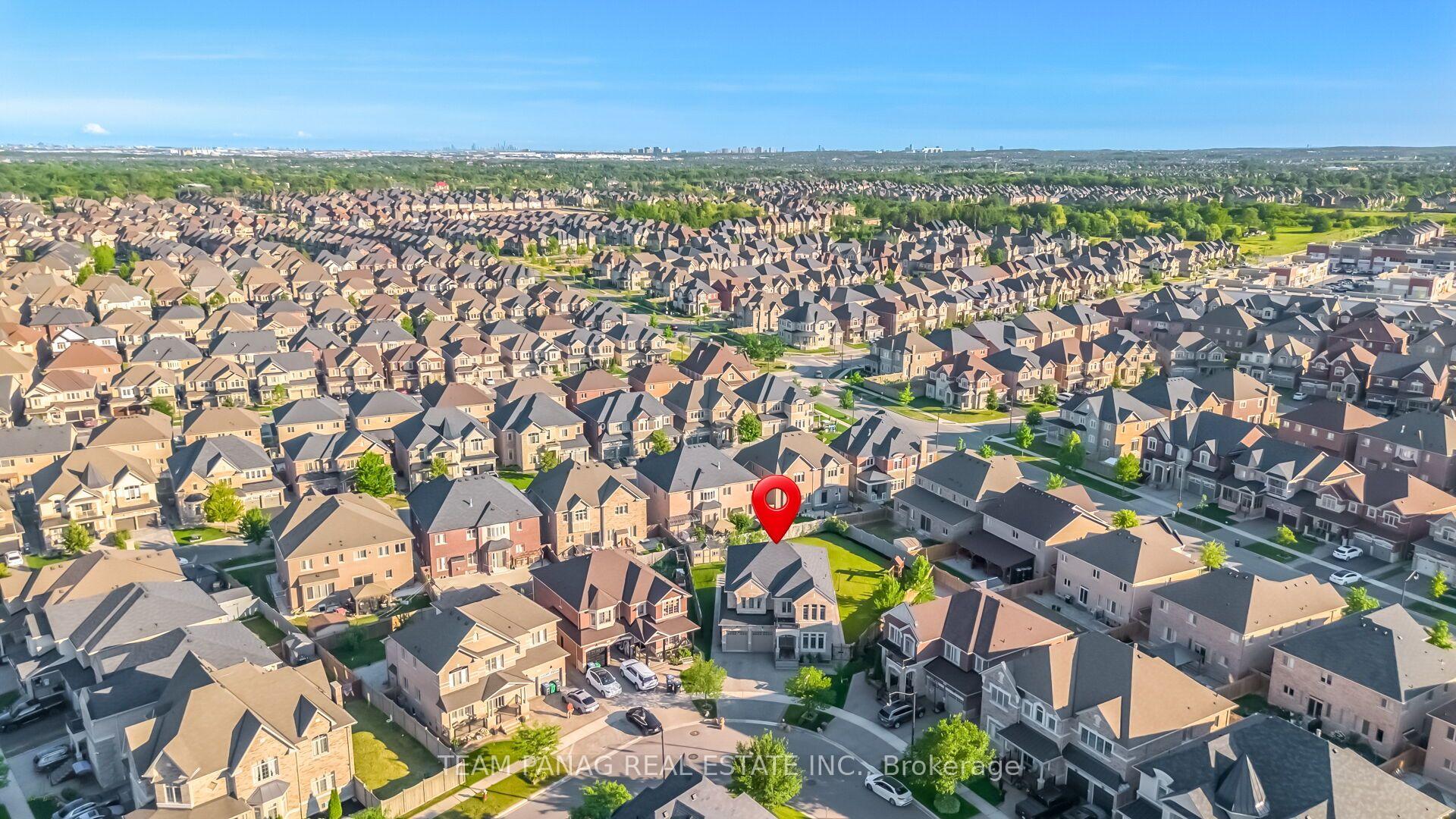 Photo 53 of 14 Observatory Crescent, Brampton, Toronto Gore Rural Estate — HOMEH