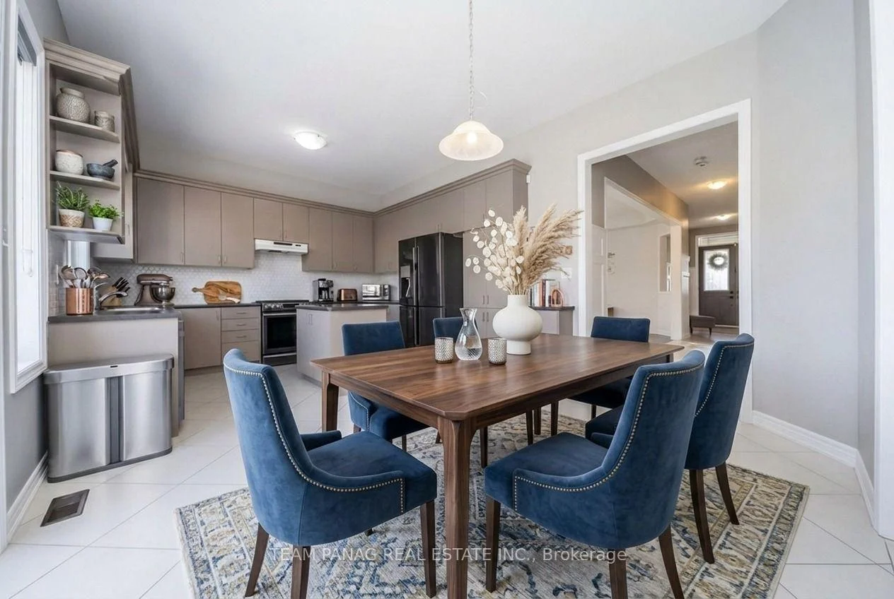 Photo 17 of 14 Observatory Crescent, Brampton, Toronto Gore Rural Estate — HOMEH
