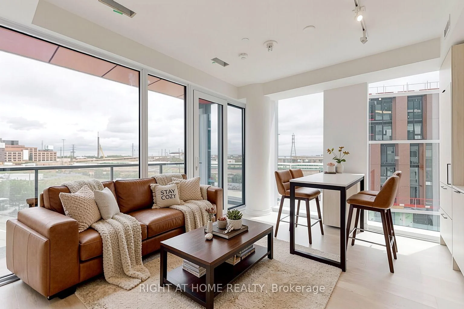 Photo 2 of Unit S546, 180 Mill Street, Toronto, Waterfront Communities — HOMEH