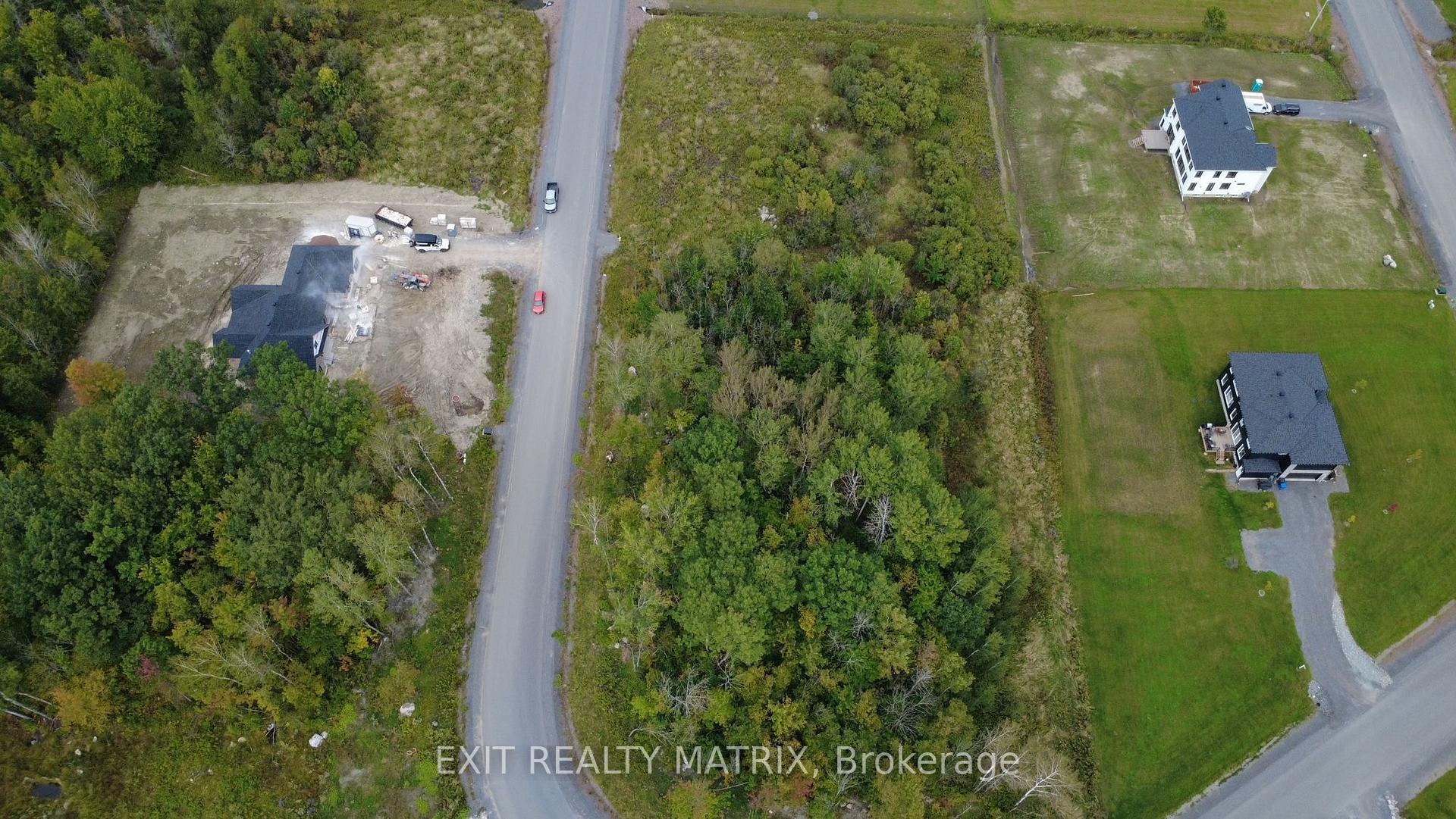 Photo 2 of 87 Soulanges Street, Champlain, L'Orignal — HOMEH