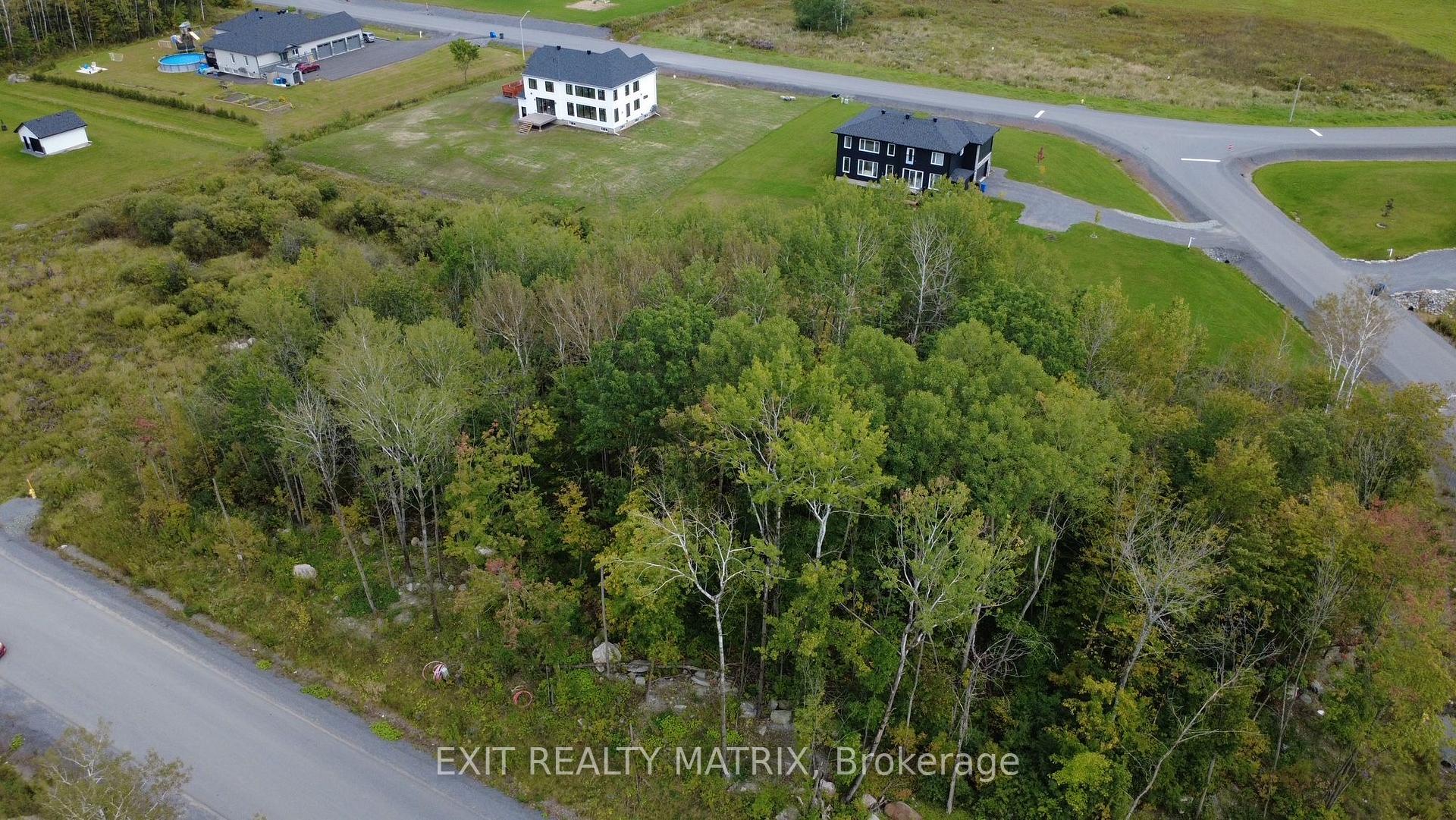 Photo 10 of 87 Soulanges Street, Champlain, L'Orignal — HOMEH