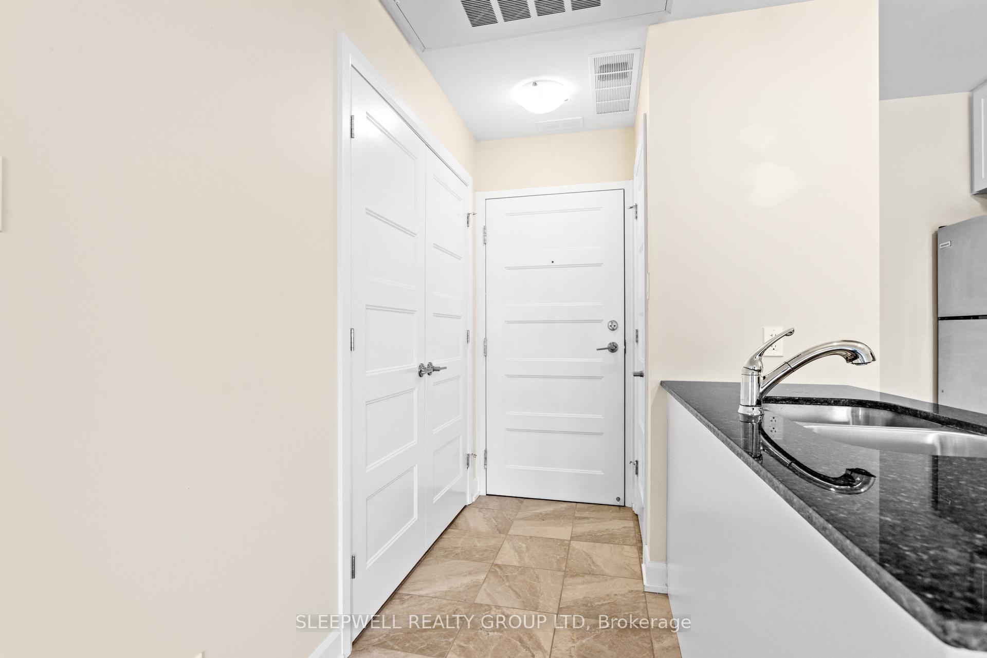 Photo 4 of Unit 204, 377 Solstice Crescent, Russell, Embrun — HOMEH