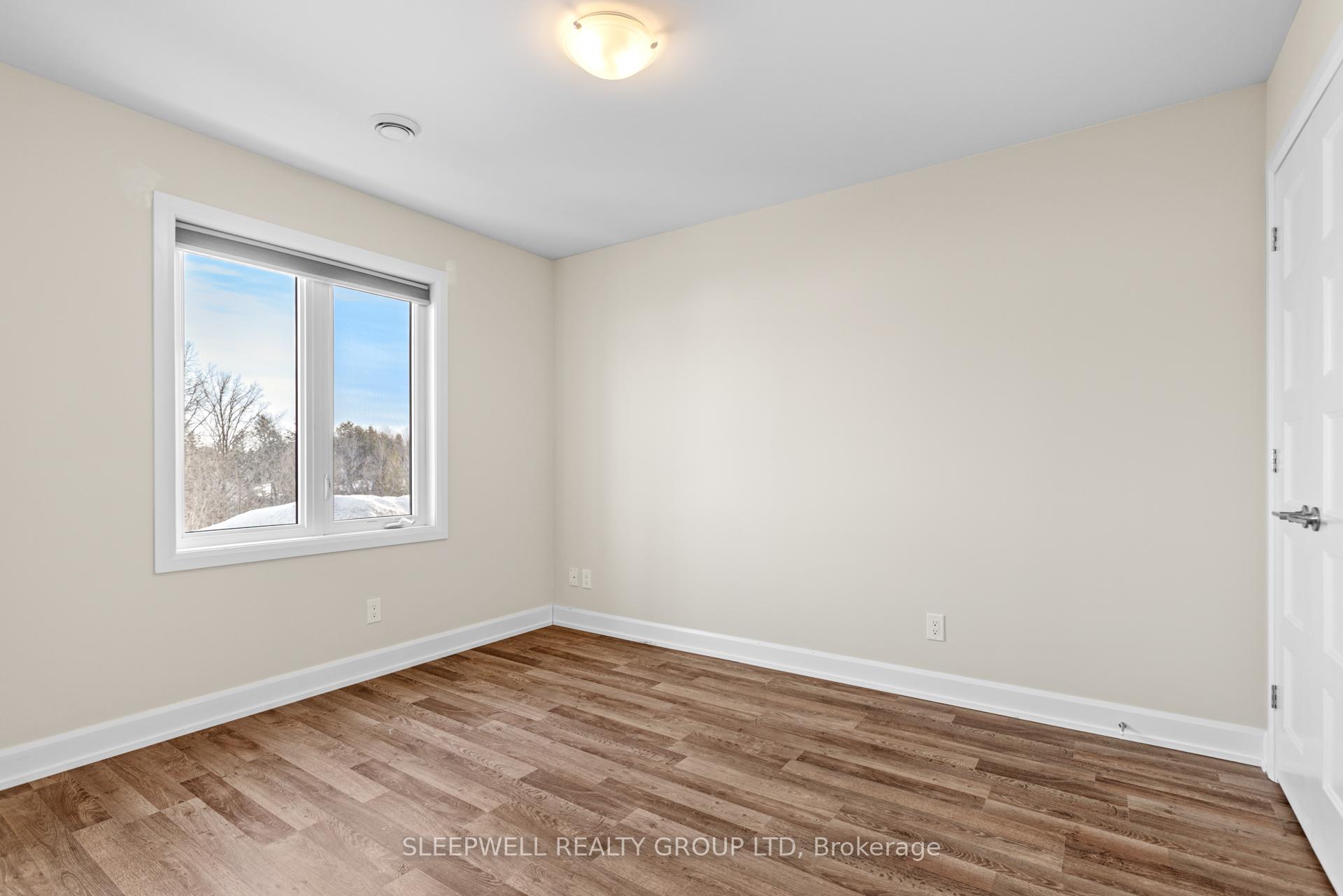 Photo 12 of Unit 204, 377 Solstice Crescent, Russell, Embrun — HOMEH