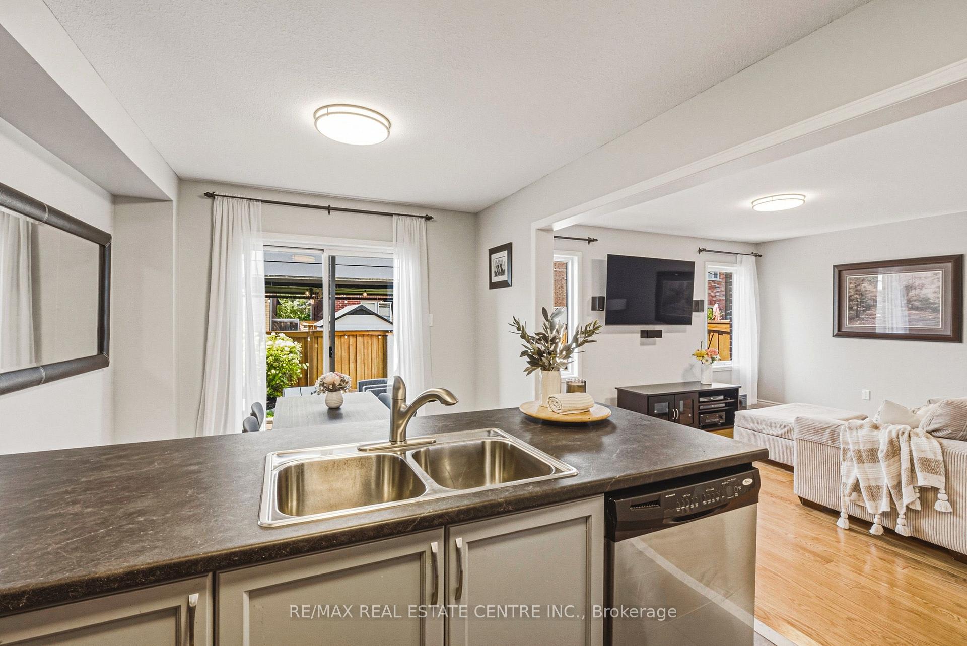 Photo 11 of 141 Lavery Heights, Milton, Scott — HOMEH