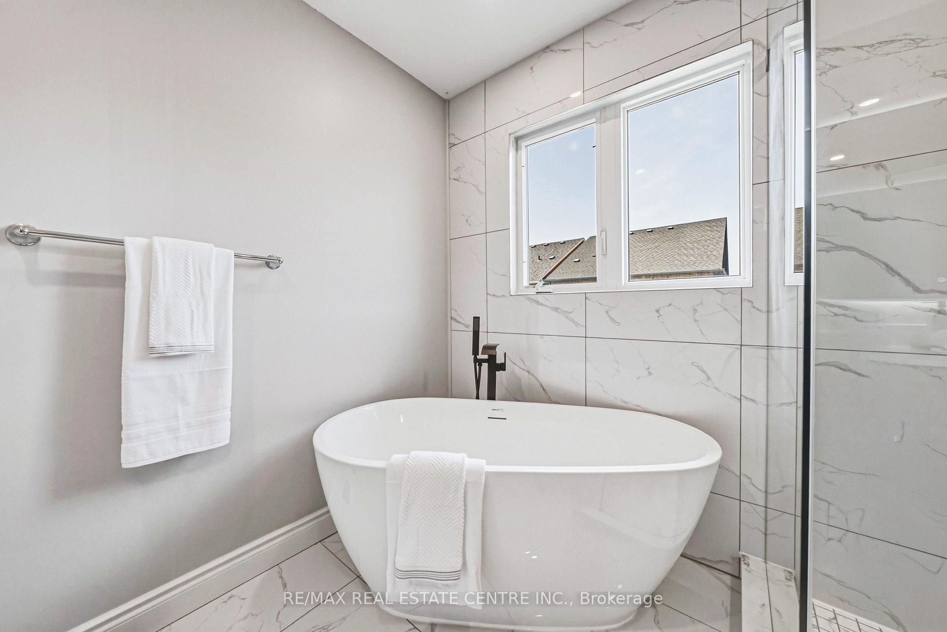 Photo 20 of 141 Lavery Heights, Milton, Scott — HOMEH