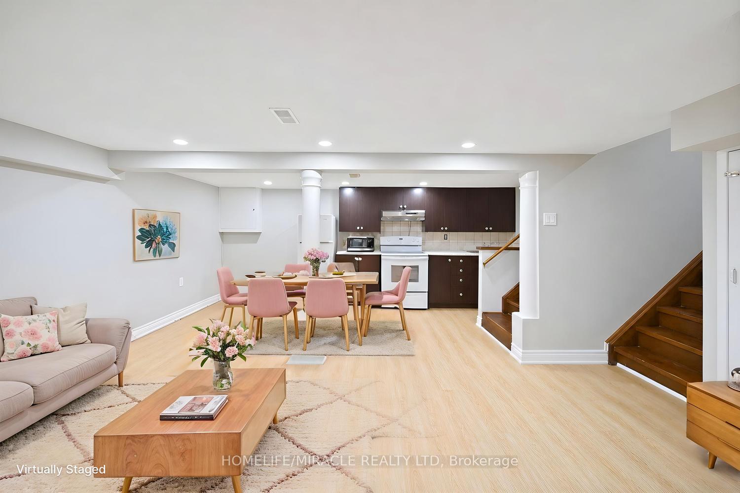 Photo 37 of 21 Sanagan Road, Etobicoke, Thistletown-Beaumonde Heights — HOMEH