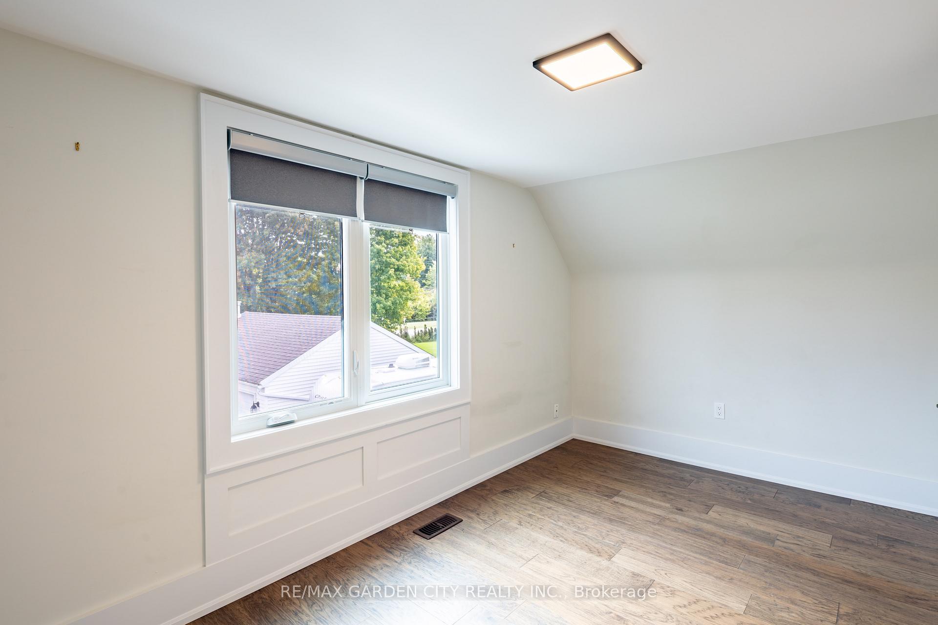 Photo 18 of 695 Quaker Road, Pelham, Fonthill — HOMEH