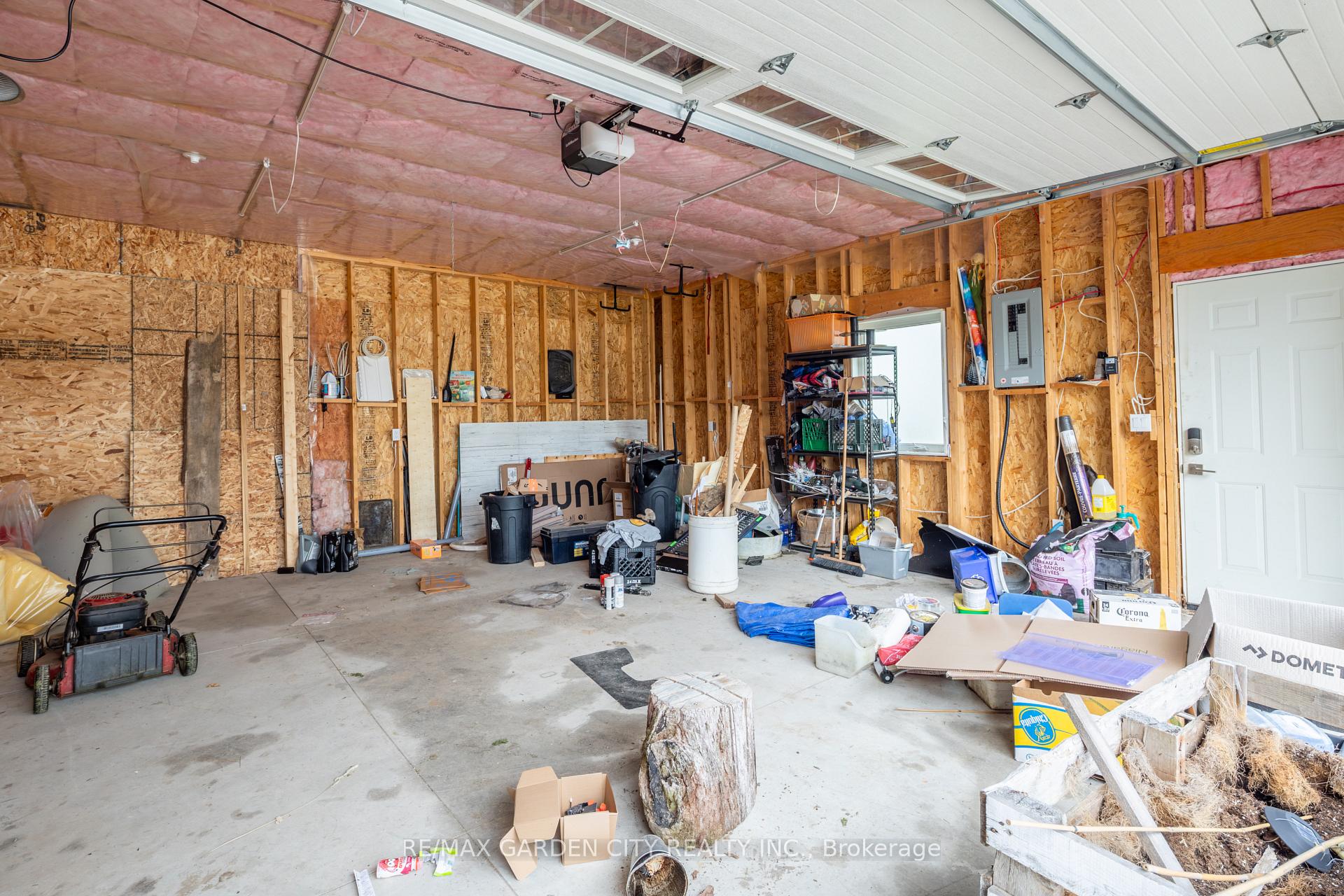 Photo 20 of 695 Quaker Road, Pelham, Fonthill — HOMEH