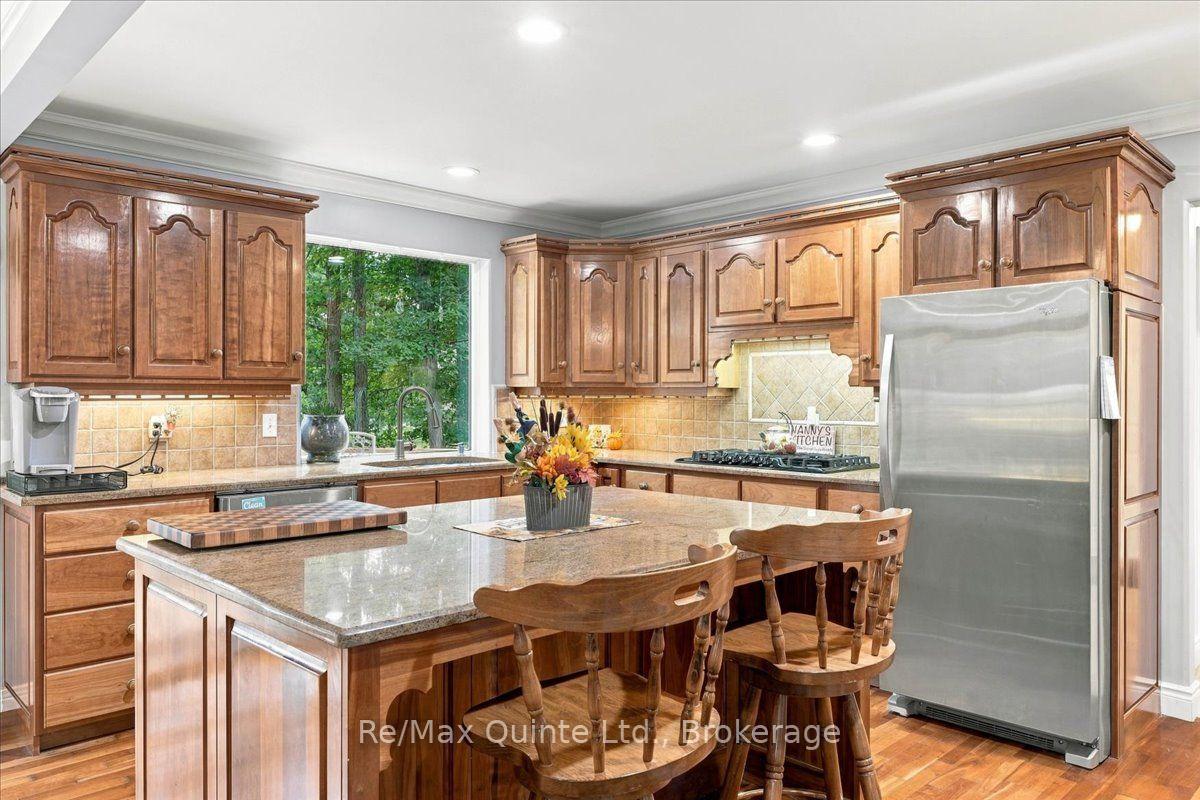 Photo 14 of 136 Bernard Long Road, Quinte West, Sidney Ward — HOMEH