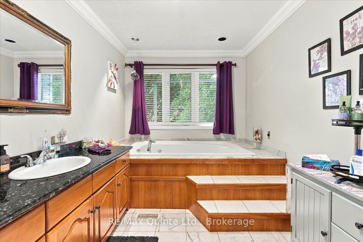 Photo 32 of 136 Bernard Long Road, Quinte West, Sidney Ward — HOMEH
