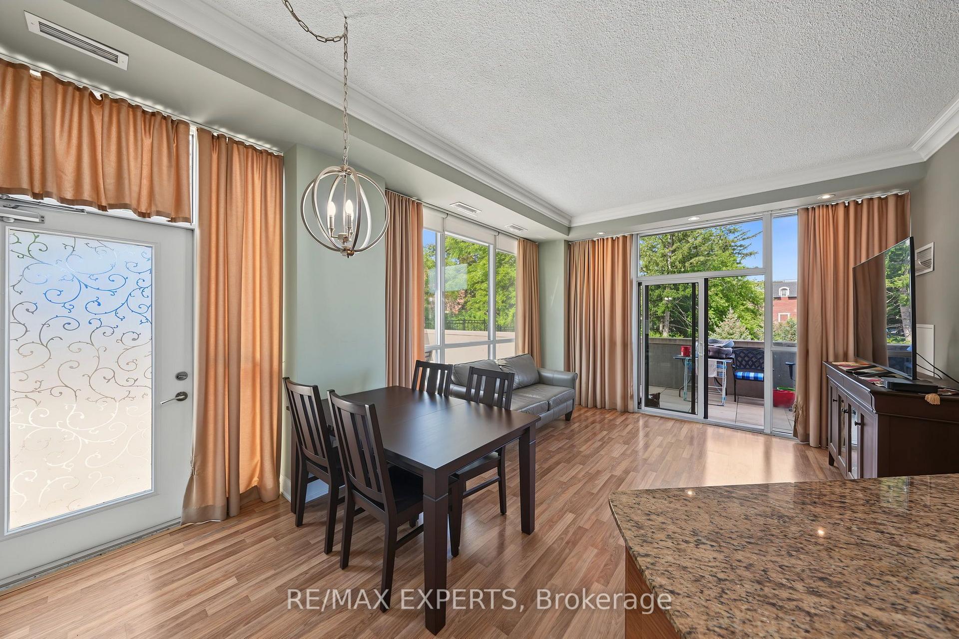 Photo 9 of Unit 204, 4700 Highway 7, Vaughan, East Woodbridge — HOMEH
