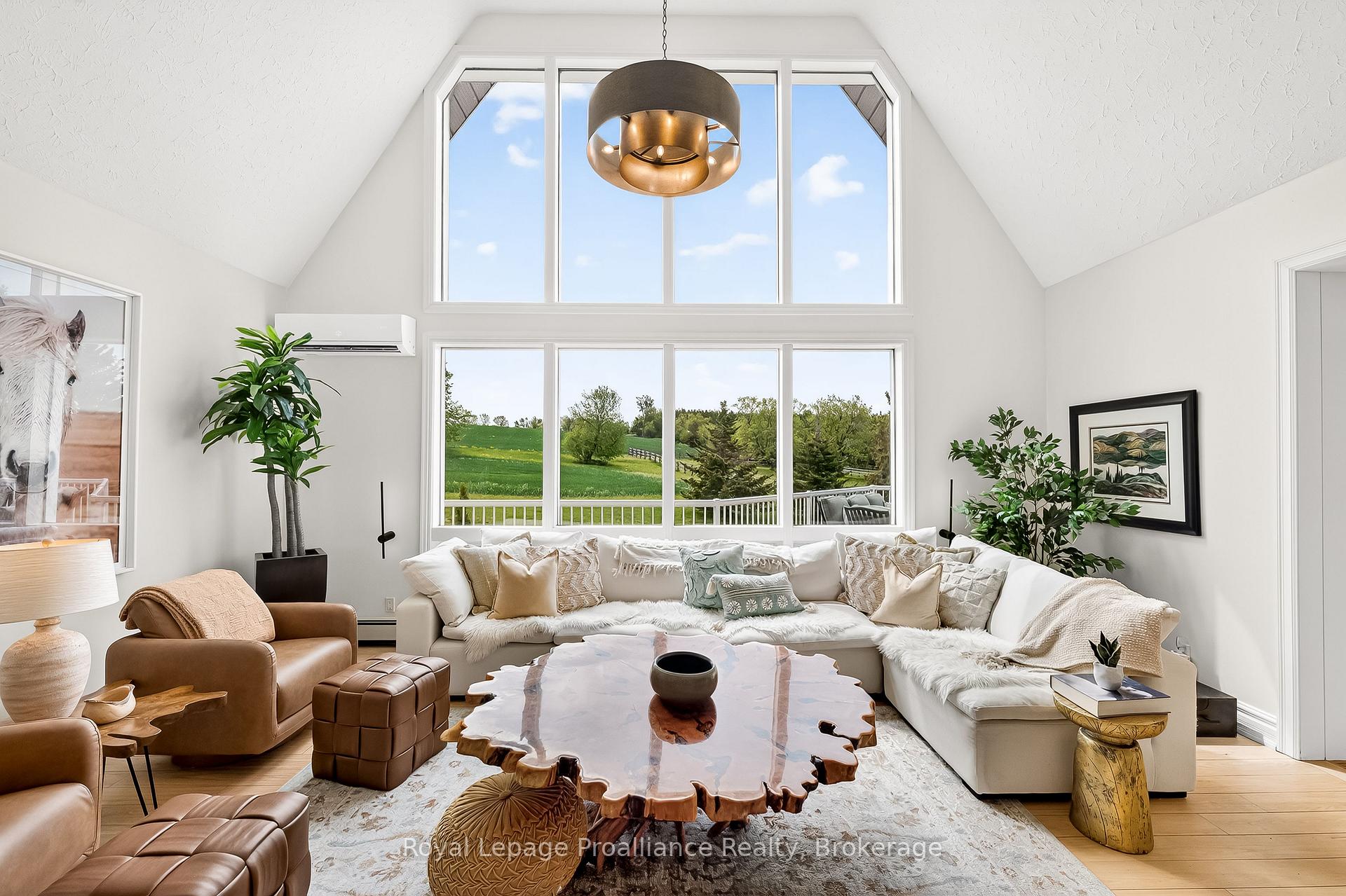 Photo 4 of 439 Oak Lake Road, Quinte West, Sidney Ward — HOMEH