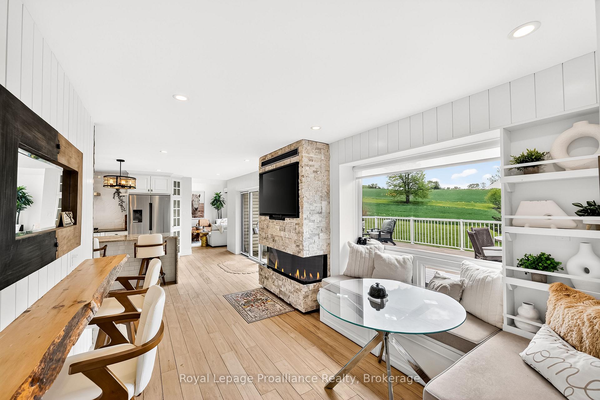 Photo 8 of 439 Oak Lake Road, Quinte West, Sidney Ward — HOMEH