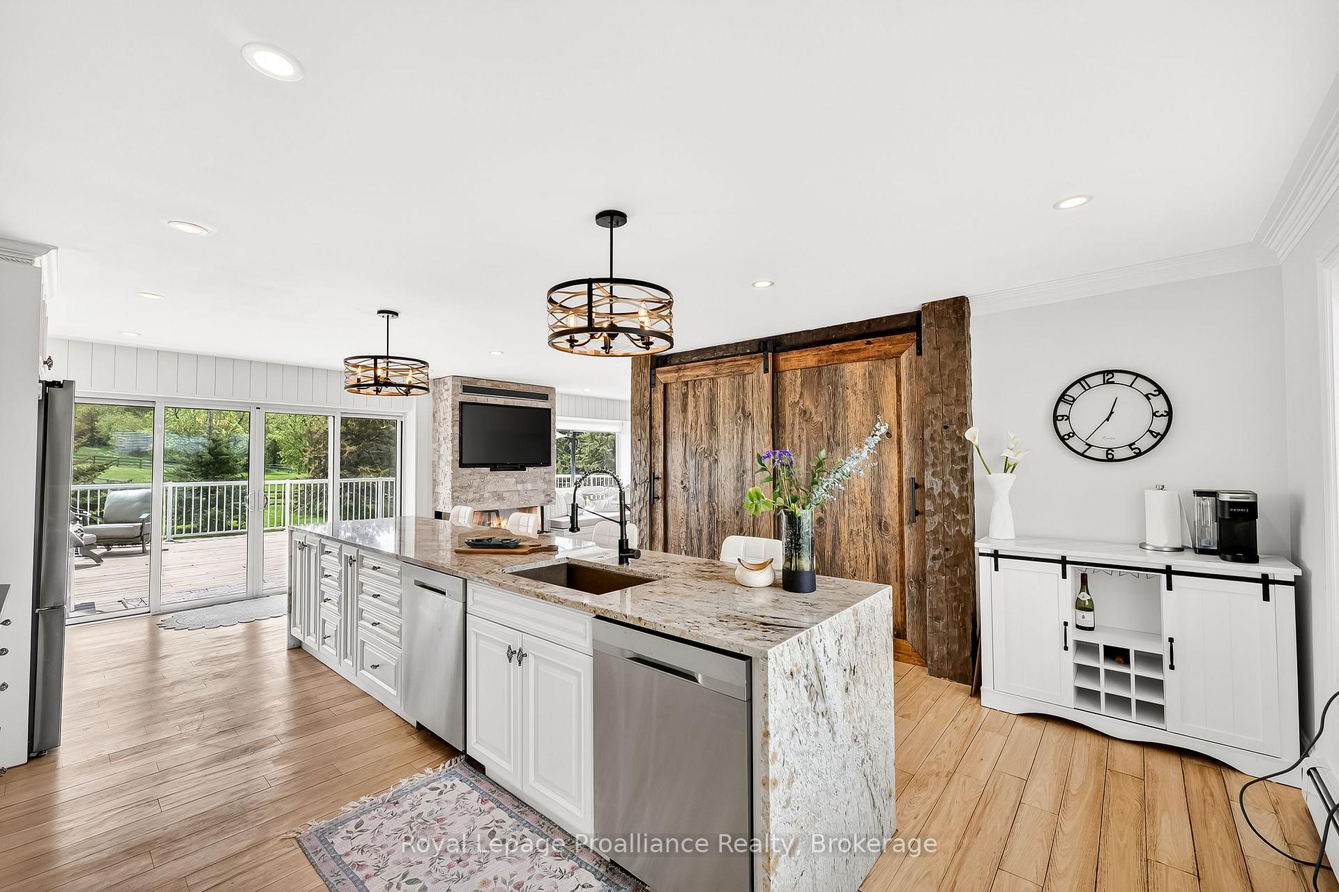 Photo 11 of 439 Oak Lake Road, Quinte West, Sidney Ward — HOMEH