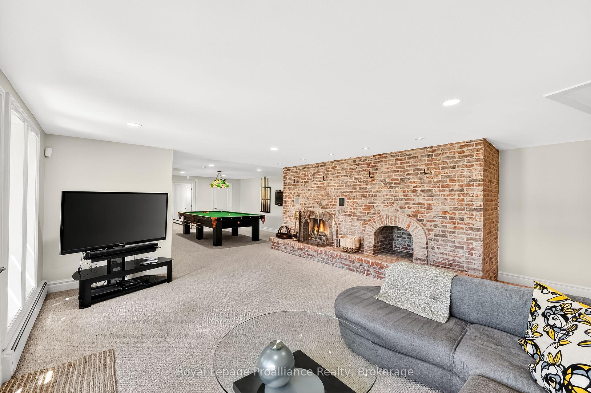 Photo 34 of 439 Oak Lake Road, Quinte West, Sidney Ward — HOMEH