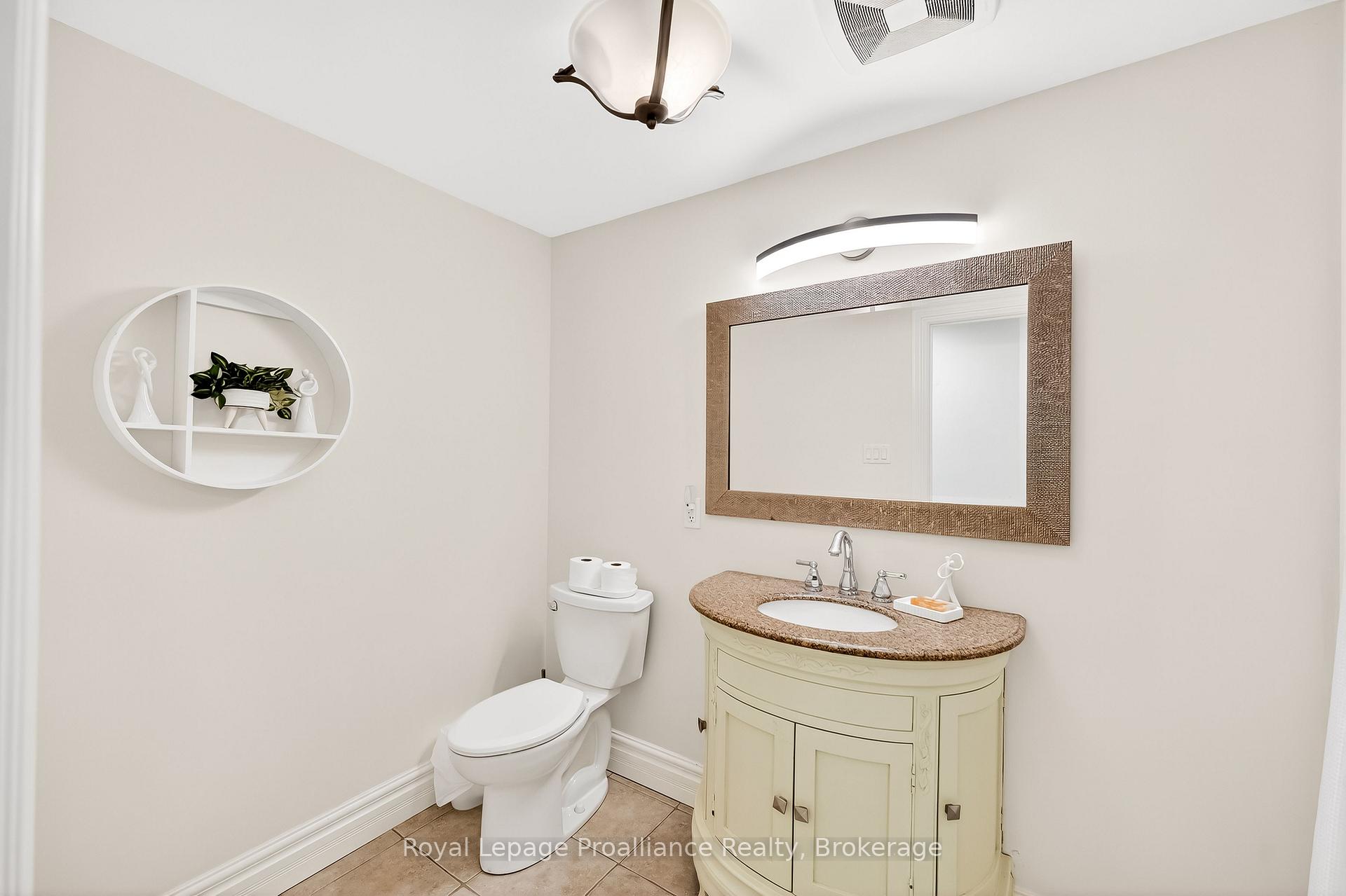 Photo 37 of 439 Oak Lake Road, Quinte West, Sidney Ward — HOMEH