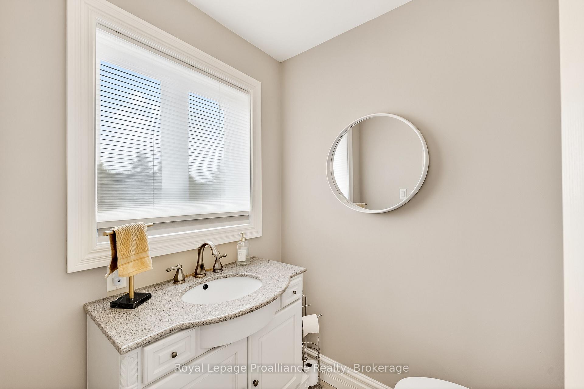 Photo 41 of 439 Oak Lake Road, Quinte West, Sidney Ward — HOMEH