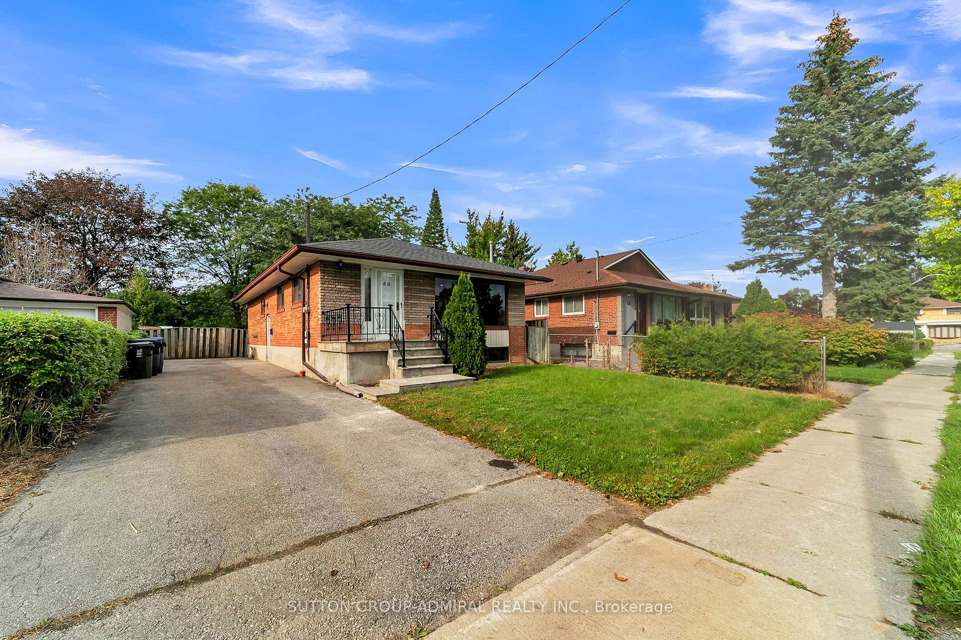 Photo 2 of 58 Rochman Boulevard E, Scarborough, Woburn — HOMEH