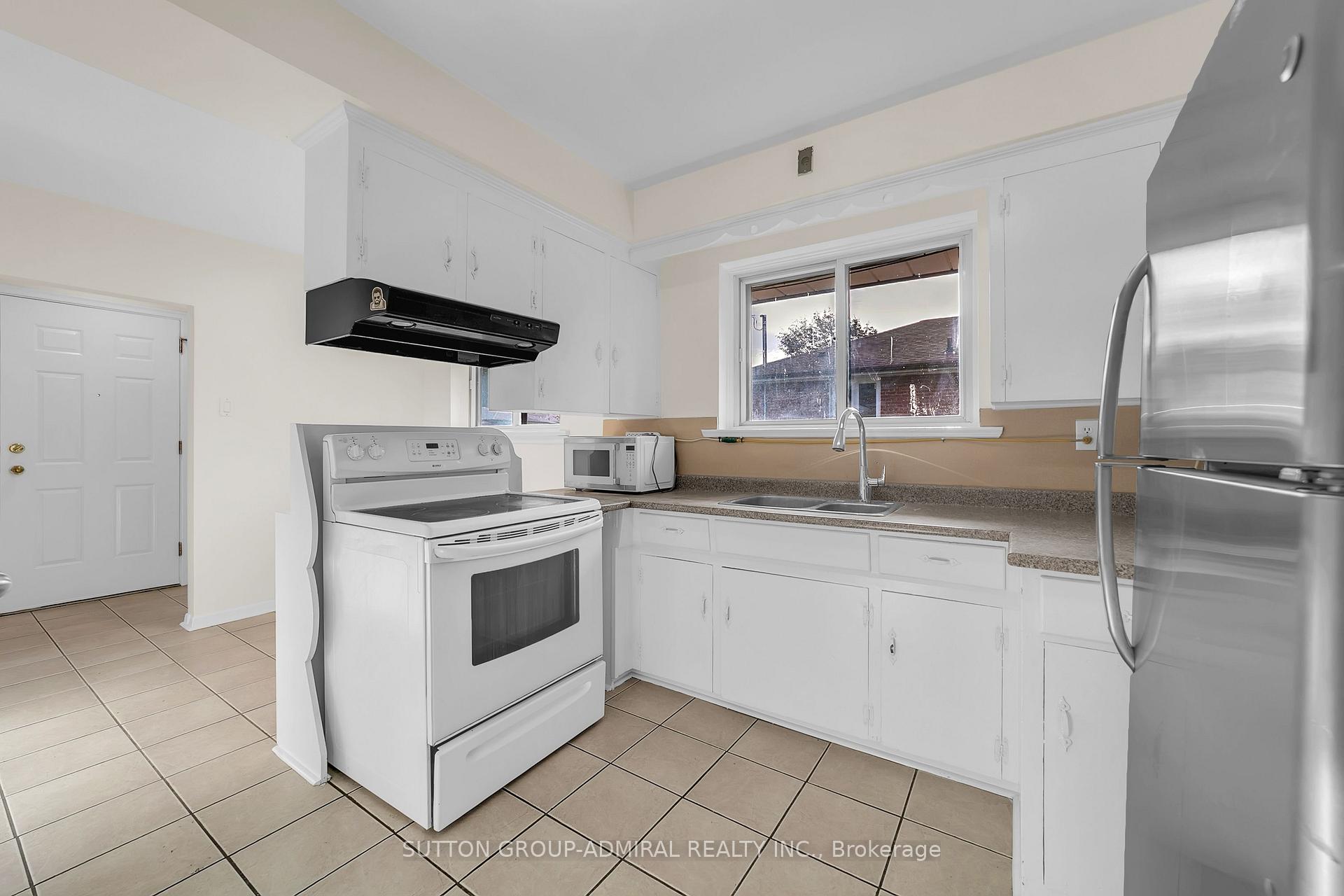 Photo 15 of 58 Rochman Boulevard E, Scarborough, Woburn — HOMEH