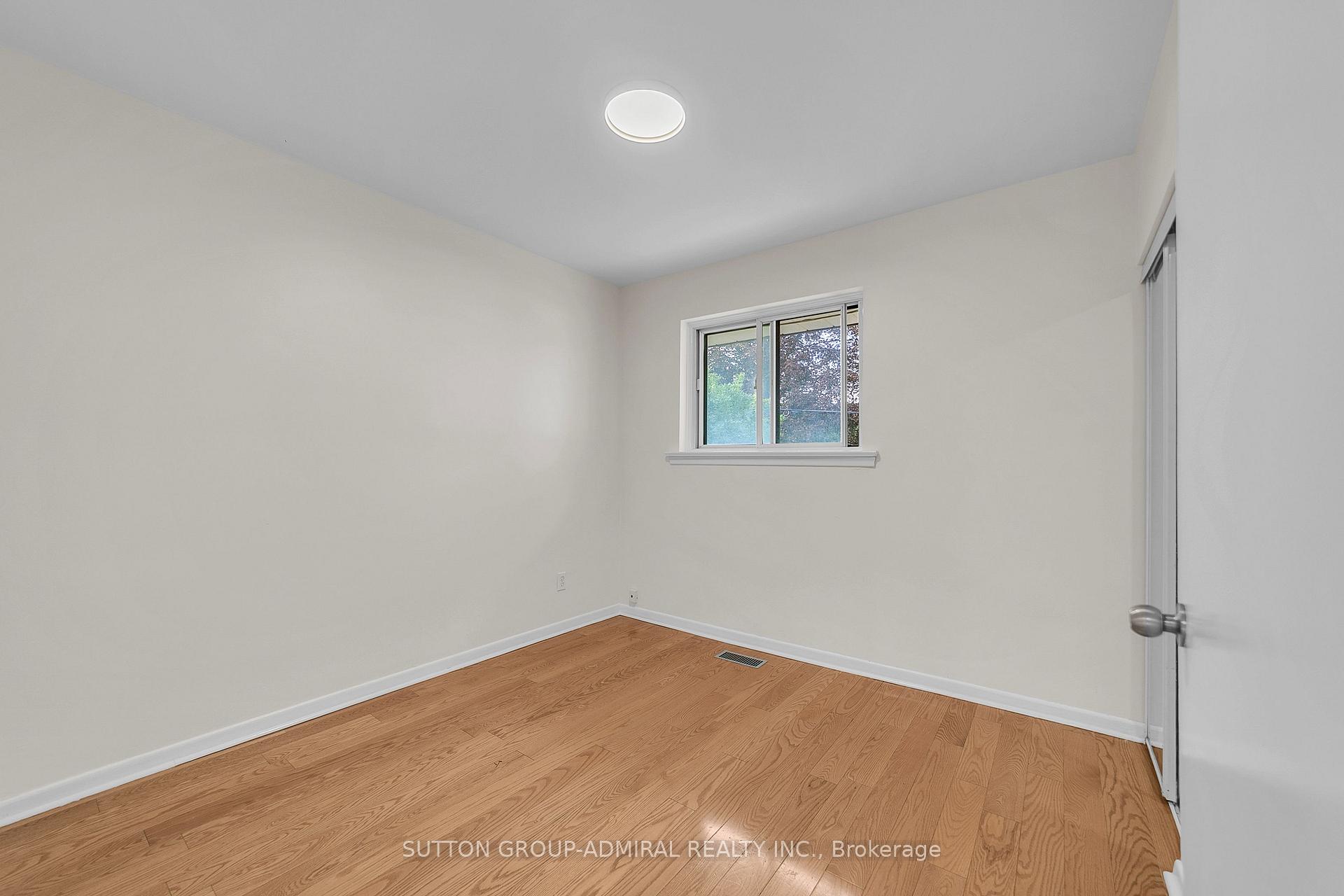 Photo 23 of 58 Rochman Boulevard E, Scarborough, Woburn — HOMEH