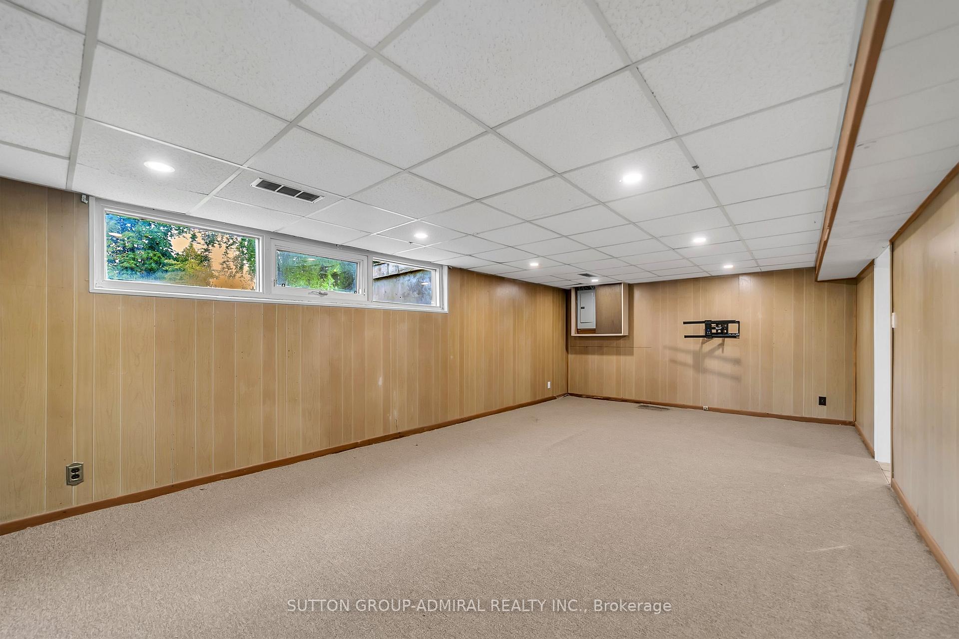 Photo 31 of 58 Rochman Boulevard E, Scarborough, Woburn — HOMEH