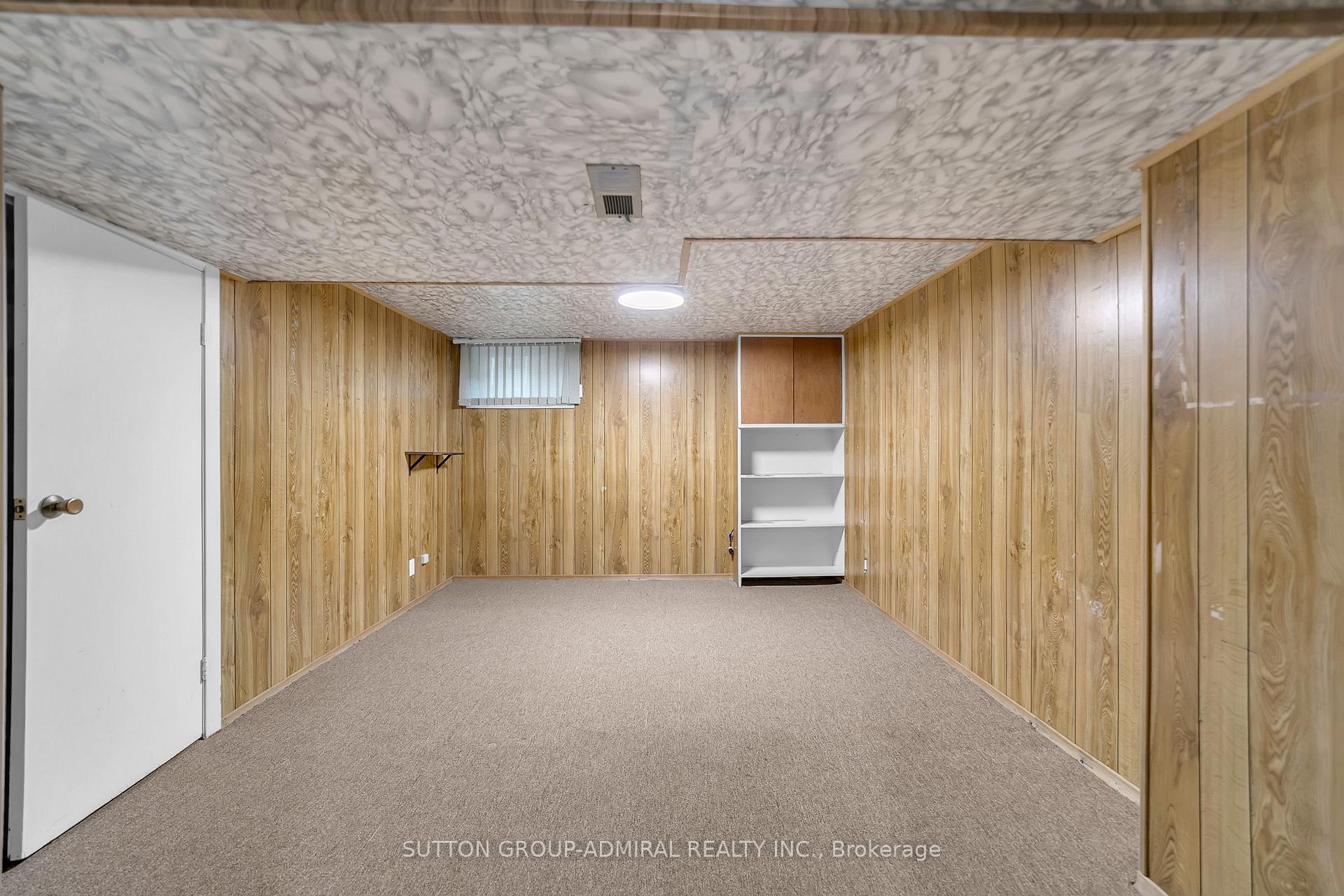 Photo 32 of 58 Rochman Boulevard E, Scarborough, Woburn — HOMEH