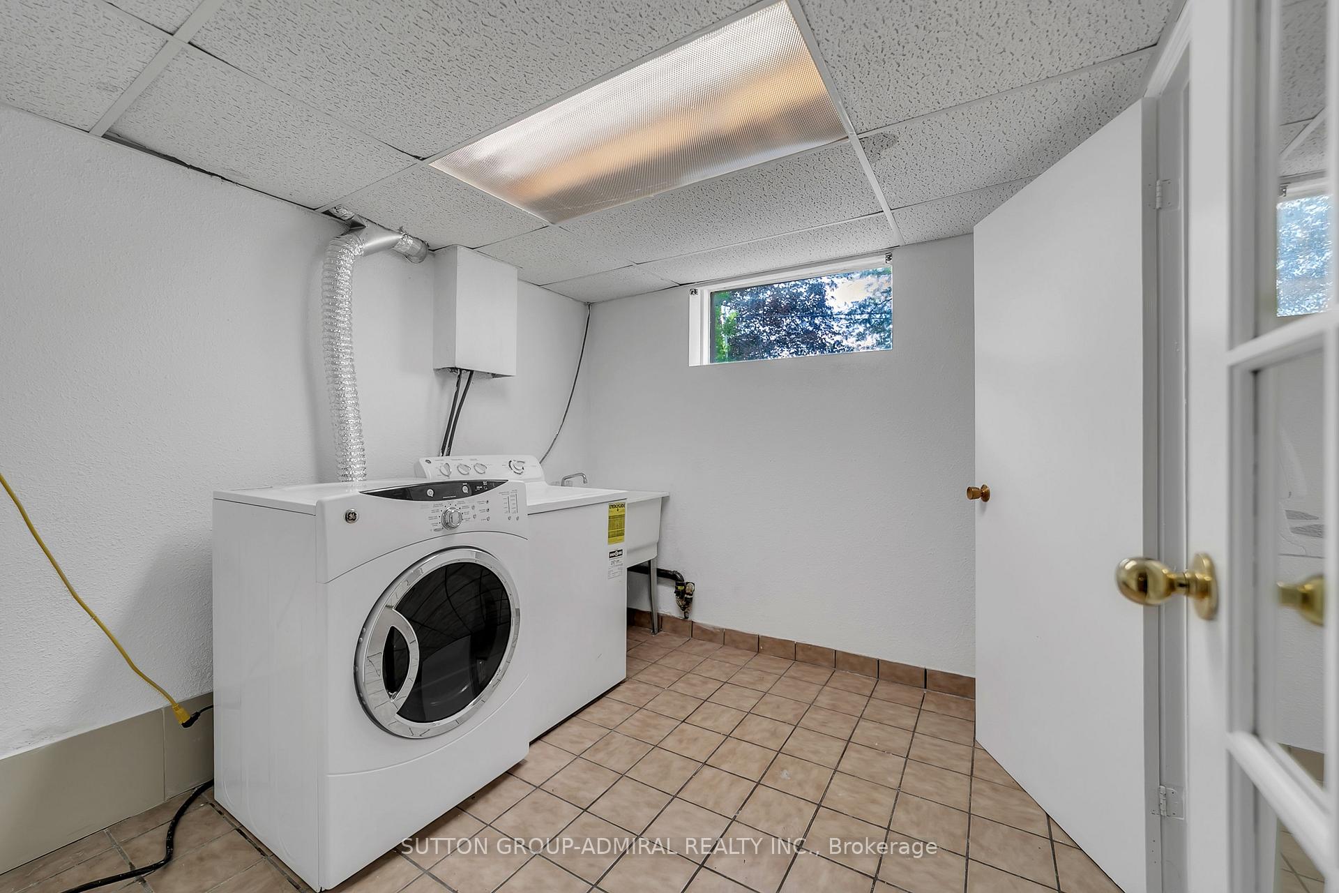 Photo 37 of 58 Rochman Boulevard E, Scarborough, Woburn — HOMEH