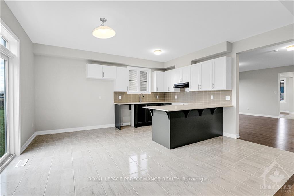 Photo 12 of 85 Hackamore Crescent, Ottawa, Goulbourn Twp From Franktown Rd/South To Rideau — HOMEH