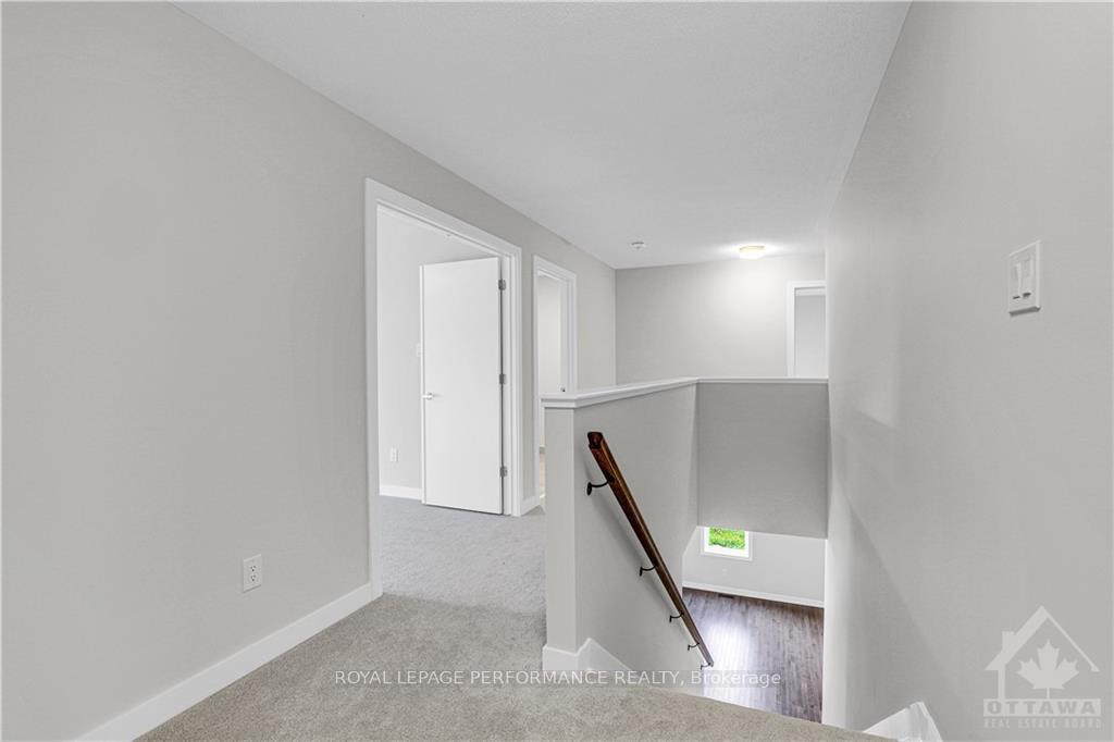 Photo 16 of 85 Hackamore Crescent, Ottawa, Goulbourn Twp From Franktown Rd/South To Rideau — HOMEH