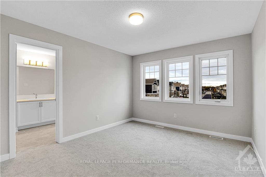 Photo 21 of 85 Hackamore Crescent, Ottawa, Goulbourn Twp From Franktown Rd/South To Rideau — HOMEH